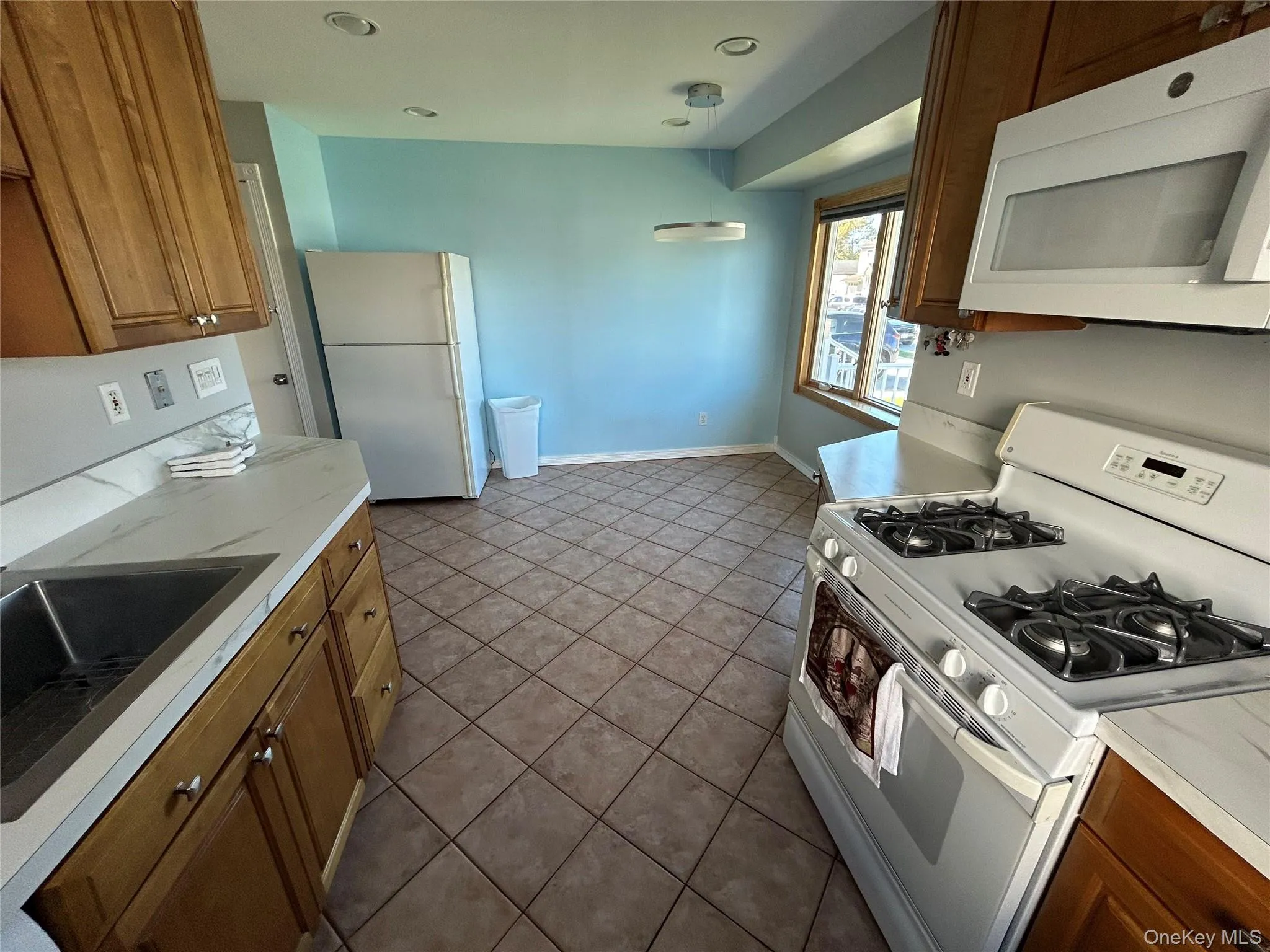 198 Dartmouth Drive, Oyster Bay, NY, 4 Bedrooms Bedrooms, 9 Rooms Rooms,2 BathroomsBathrooms,Residential,For Rent,Dartmouth,0,1060588 198 Dartmouth Drive, Oyster Bay, NY, 4 Bedrooms Bedrooms, 9 Rooms Rooms,2 BathroomsBathrooms,Residential,For Rent,Dartmouth,0,1060588