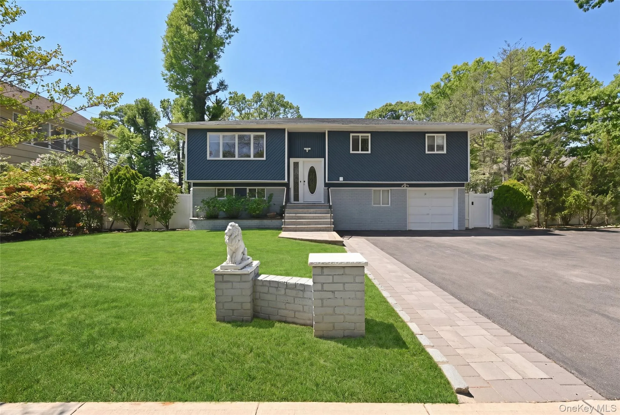 18 Park Drive, Oyster Bay, NY, 5 Bedrooms Bedrooms, 11 Rooms Rooms,4 BathroomsBathrooms,Residential,For Rent,Park,0,1060591 18 Park Drive, Oyster Bay, NY, 5 Bedrooms Bedrooms, 11 Rooms Rooms,4 BathroomsBathrooms,Residential,For Rent,Park,0,1060591
