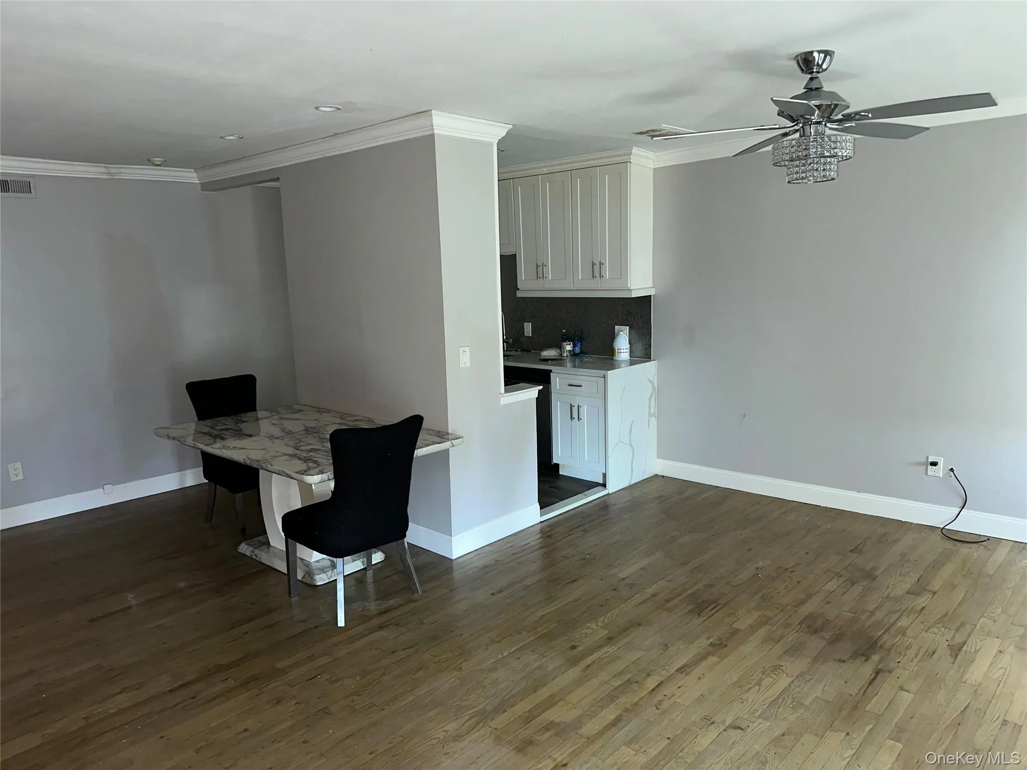 43 Artist Lake Drive, Brookhaven, NY, 1 Bedroom Bedrooms, 2 Rooms Rooms,1 BathroomBathrooms,Residential,For Rent,Artist Lake,0,1060601 43 Artist Lake Drive, Brookhaven, NY, 1 Bedroom Bedrooms, 2 Rooms Rooms,1 BathroomBathrooms,Residential,For Rent,Artist Lake,0,1060601