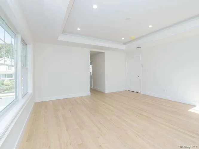 16 2nd Avenue, North Hempstead, NY, 4 Bedrooms Bedrooms, 9 Rooms Rooms,3 BathroomsBathrooms,Residential,For Rent,2nd,0,1060602 16 2nd Avenue, North Hempstead, NY, 4 Bedrooms Bedrooms, 9 Rooms Rooms,3 BathroomsBathrooms,Residential,For Rent,2nd,0,1060602