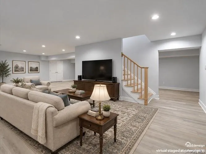 16 2nd Avenue, North Hempstead, NY, 4 Bedrooms Bedrooms, 9 Rooms Rooms,3 BathroomsBathrooms,Residential,For Rent,2nd,0,1060602 16 2nd Avenue, North Hempstead, NY, 4 Bedrooms Bedrooms, 9 Rooms Rooms,3 BathroomsBathrooms,Residential,For Rent,2nd,0,1060602
