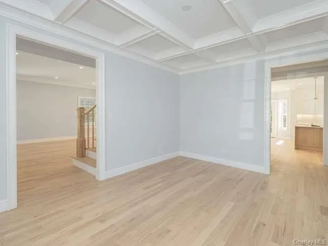16 2nd Avenue, North Hempstead, NY, 4 Bedrooms Bedrooms, 9 Rooms Rooms,3 BathroomsBathrooms,Residential,For Rent,2nd,0,1060602 16 2nd Avenue, North Hempstead, NY, 4 Bedrooms Bedrooms, 9 Rooms Rooms,3 BathroomsBathrooms,Residential,For Rent,2nd,0,1060602