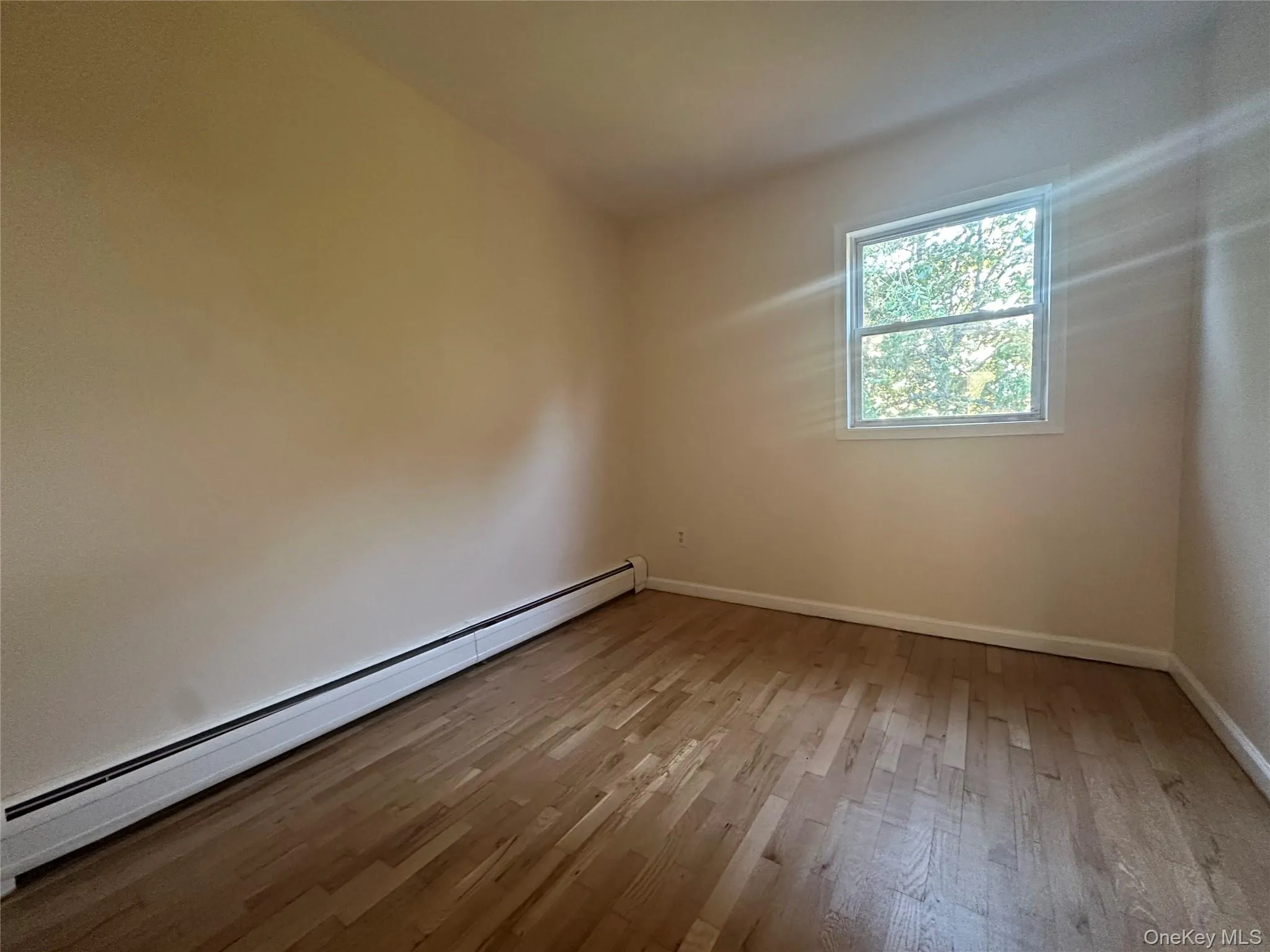 8 Patio Road, Middletown, NY, 3 Bedroom Bedrooms, 7 Room Rooms,1 BathroomBathrooms,Residential Lease,For Rent,Patio,0,1060612 8 Patio Road, Middletown, NY, 3 Bedroom Bedrooms, 7 Room Rooms,1 BathroomBathrooms,Residential Lease,For Rent,Patio,0,1060612