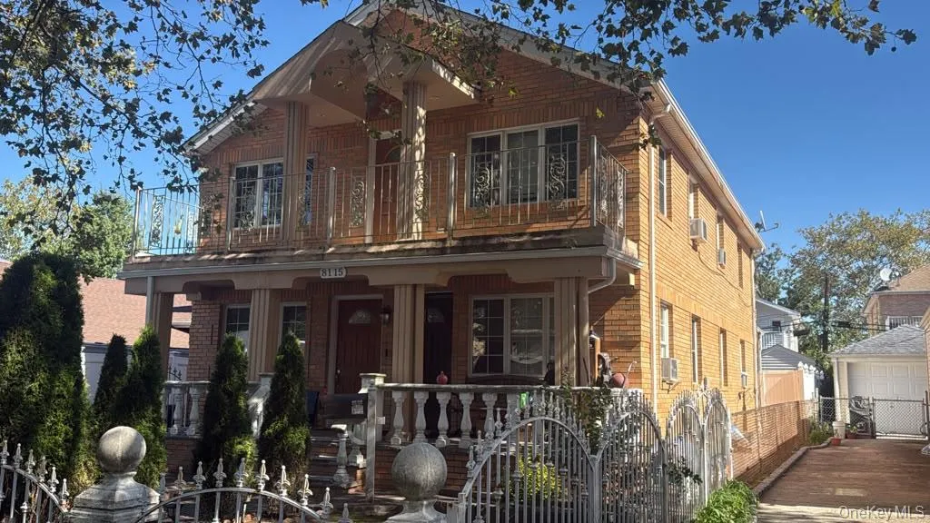 8115 242 Street, New York, NY, 3 Bedroom Bedrooms, 7 Room Rooms,2 BathroomBathrooms,Residential Lease,For Rent,242,0,1060614 8115 242 Street, New York, NY, 3 Bedroom Bedrooms, 7 Room Rooms,2 BathroomBathrooms,Residential Lease,For Rent,242,0,1060614