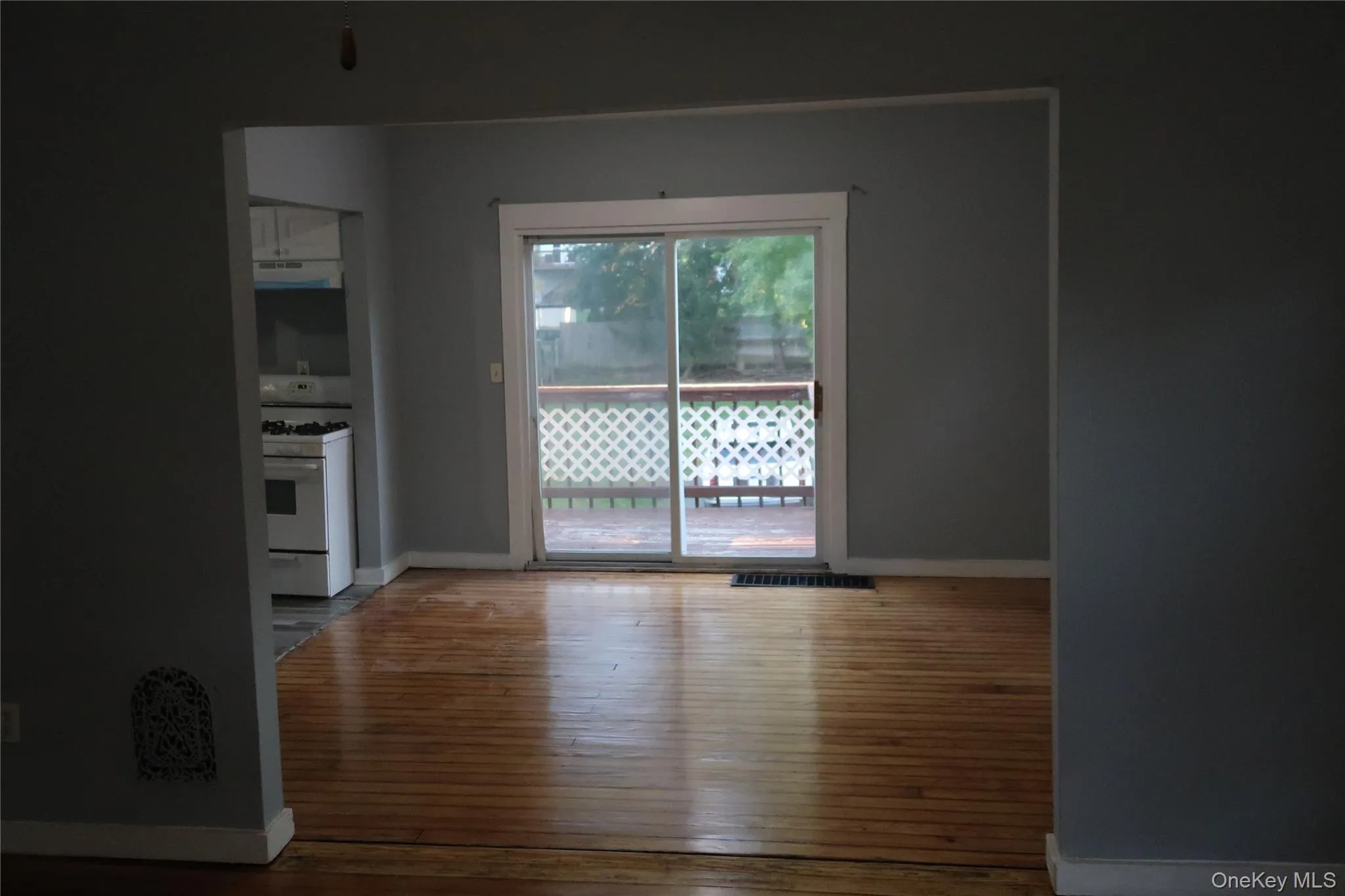 206 Main Street, Middletown, NY, 4 Bedroom Bedrooms, 7 Room Rooms,1 BathroomBathrooms,Residential Lease,For Rent,Main,0,1060622 206 Main Street, Middletown, NY, 4 Bedroom Bedrooms, 7 Room Rooms,1 BathroomBathrooms,Residential Lease,For Rent,Main,0,1060622