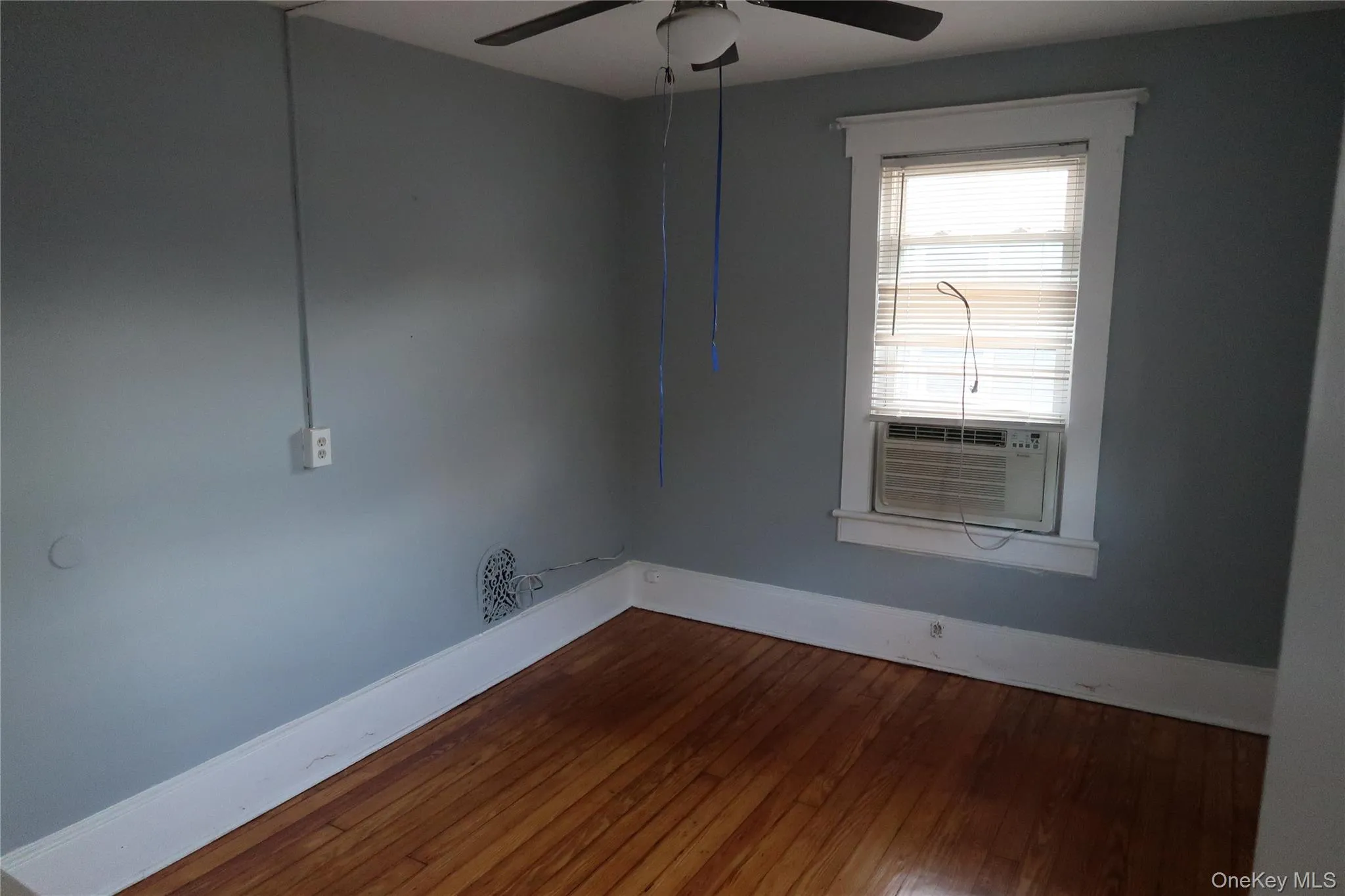206 Main Street, Middletown, NY, 4 Bedroom Bedrooms, 7 Room Rooms,1 BathroomBathrooms,Residential Lease,For Rent,Main,0,1060622 206 Main Street, Middletown, NY, 4 Bedroom Bedrooms, 7 Room Rooms,1 BathroomBathrooms,Residential Lease,For Rent,Main,0,1060622