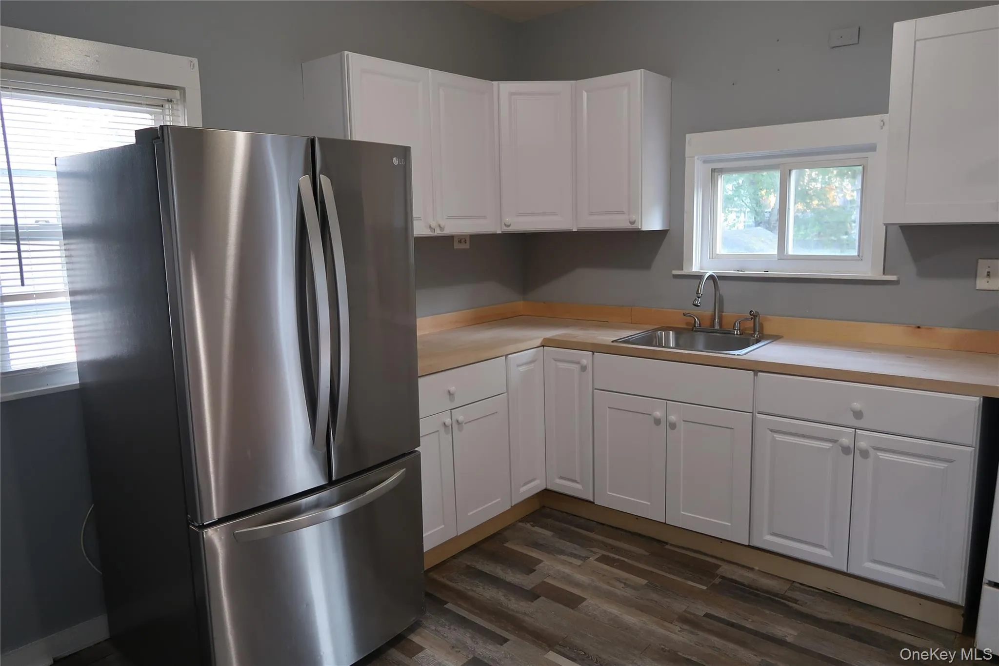 206 Main Street, Middletown, NY, 4 Bedroom Bedrooms, 7 Room Rooms,1 BathroomBathrooms,Residential Lease,For Rent,Main,0,1060622 206 Main Street, Middletown, NY, 4 Bedroom Bedrooms, 7 Room Rooms,1 BathroomBathrooms,Residential Lease,For Rent,Main,0,1060622
