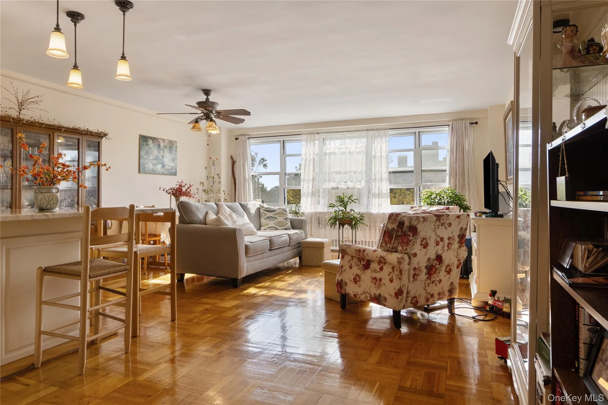 3935 Blackstone Avenue, New York, NY, 1 Bedroom Bedrooms, 4 Rooms Rooms,1 BathroomBathrooms,Residential,For Rent,Blackstone,0,1060624 3935 Blackstone Avenue, New York, NY, 1 Bedroom Bedrooms, 4 Rooms Rooms,1 BathroomBathrooms,Residential,For Rent,Blackstone,0,1060624
