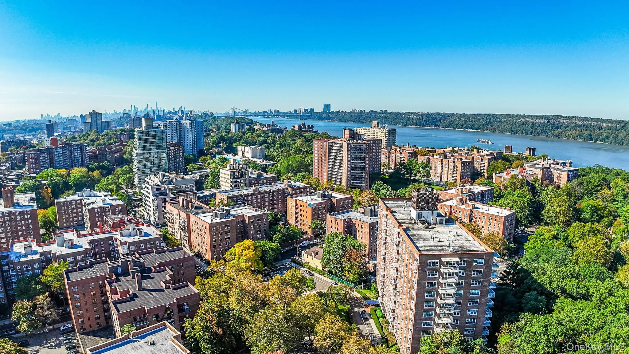 3935 Blackstone Avenue, New York, NY, 1 Bedroom Bedrooms, 4 Rooms Rooms,1 BathroomBathrooms,Residential,For Rent,Blackstone,0,1060624 3935 Blackstone Avenue, New York, NY, 1 Bedroom Bedrooms, 4 Rooms Rooms,1 BathroomBathrooms,Residential,For Rent,Blackstone,0,1060624