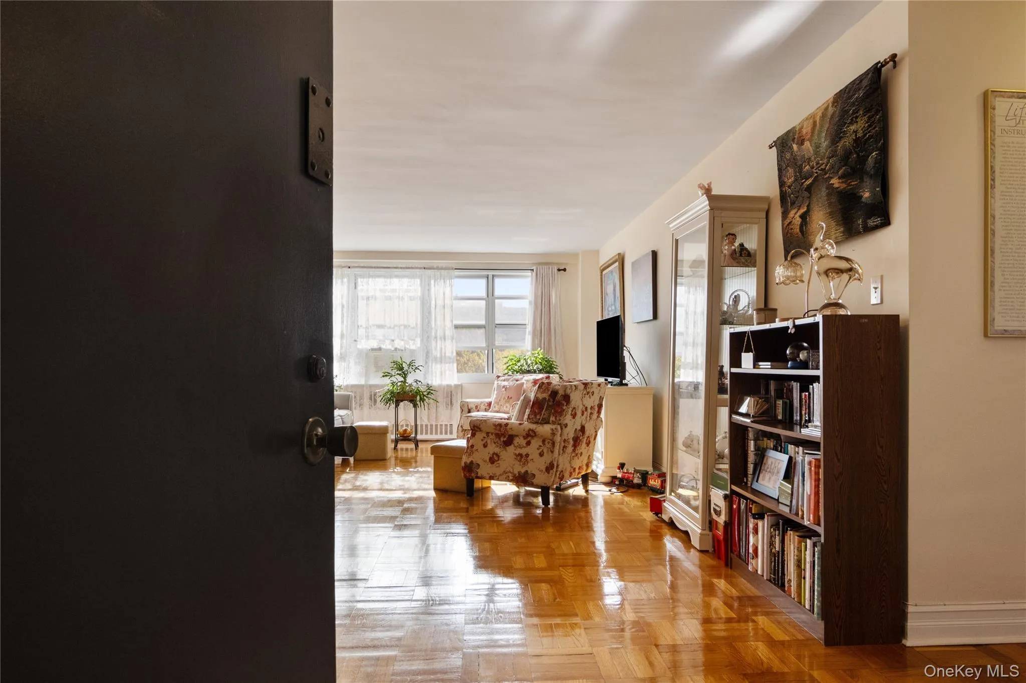 3935 Blackstone Avenue, New York, NY, 1 Bedroom Bedrooms, 4 Rooms Rooms,1 BathroomBathrooms,Residential,For Rent,Blackstone,0,1060624 3935 Blackstone Avenue, New York, NY, 1 Bedroom Bedrooms, 4 Rooms Rooms,1 BathroomBathrooms,Residential,For Rent,Blackstone,0,1060624