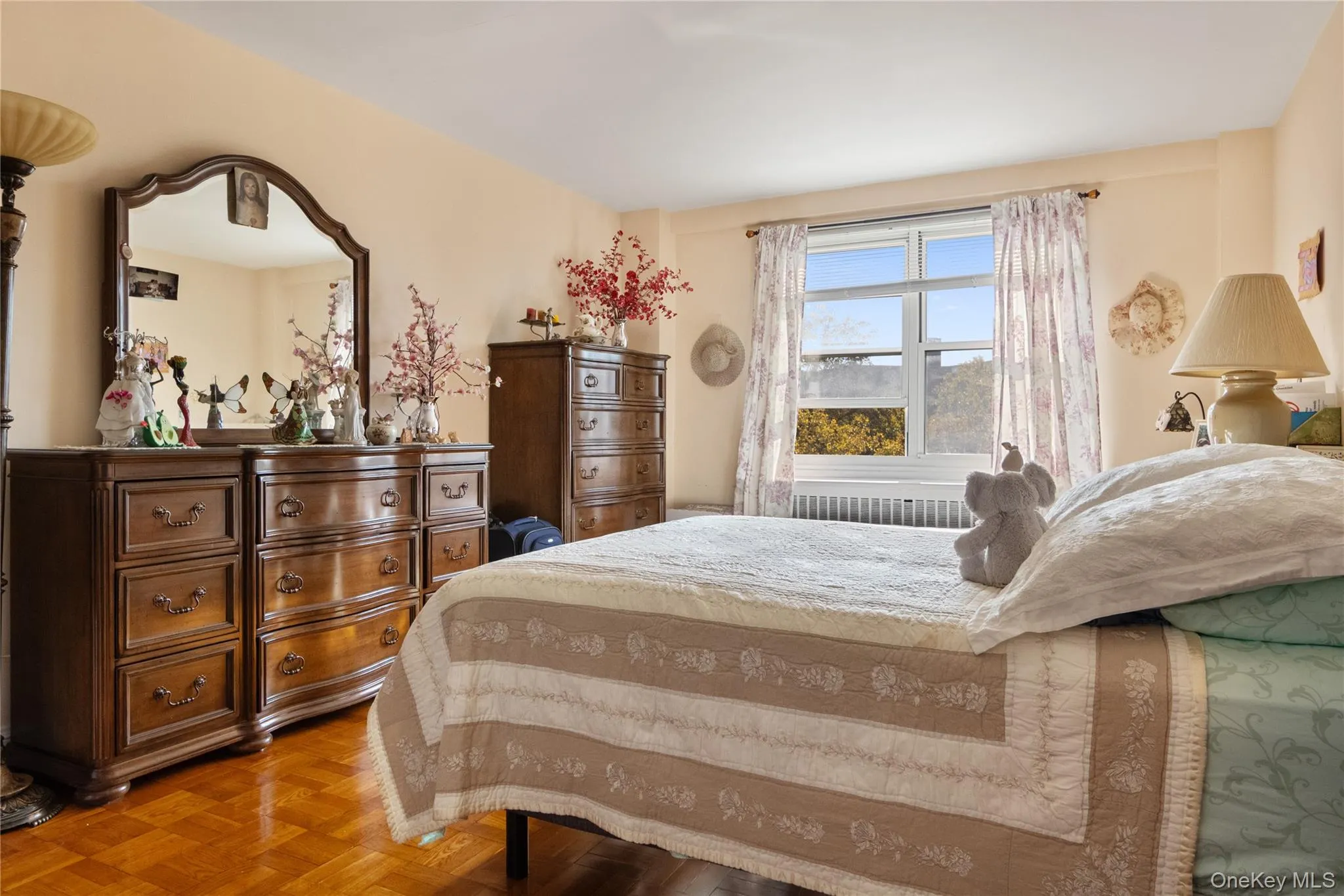 3935 Blackstone Avenue, New York, NY, 1 Bedroom Bedrooms, 4 Rooms Rooms,1 BathroomBathrooms,Residential,For Rent,Blackstone,0,1060624 3935 Blackstone Avenue, New York, NY, 1 Bedroom Bedrooms, 4 Rooms Rooms,1 BathroomBathrooms,Residential,For Rent,Blackstone,0,1060624