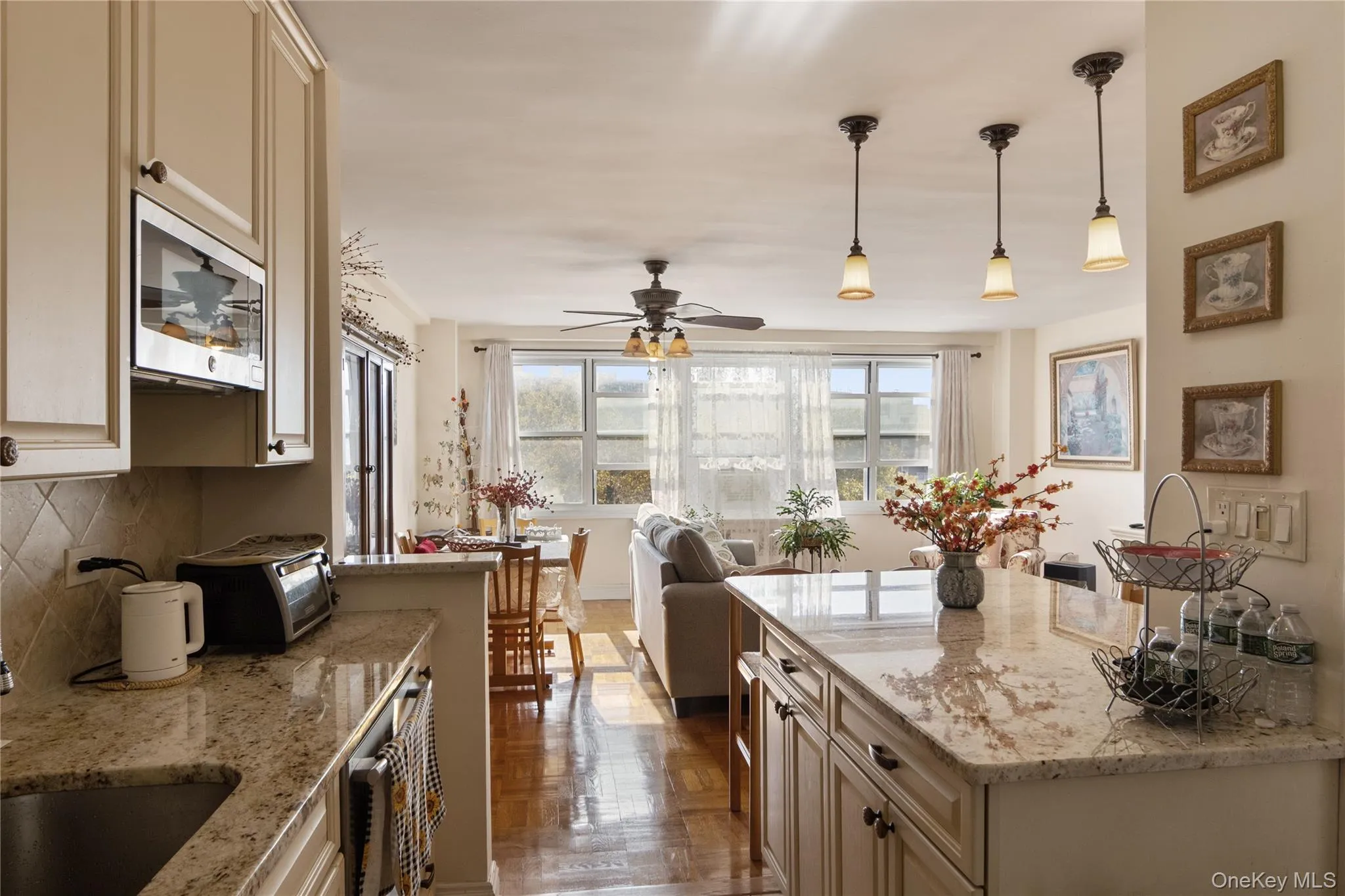 3935 Blackstone Avenue, New York, NY, 1 Bedroom Bedrooms, 4 Rooms Rooms,1 BathroomBathrooms,Residential,For Rent,Blackstone,0,1060624 3935 Blackstone Avenue, New York, NY, 1 Bedroom Bedrooms, 4 Rooms Rooms,1 BathroomBathrooms,Residential,For Rent,Blackstone,0,1060624
