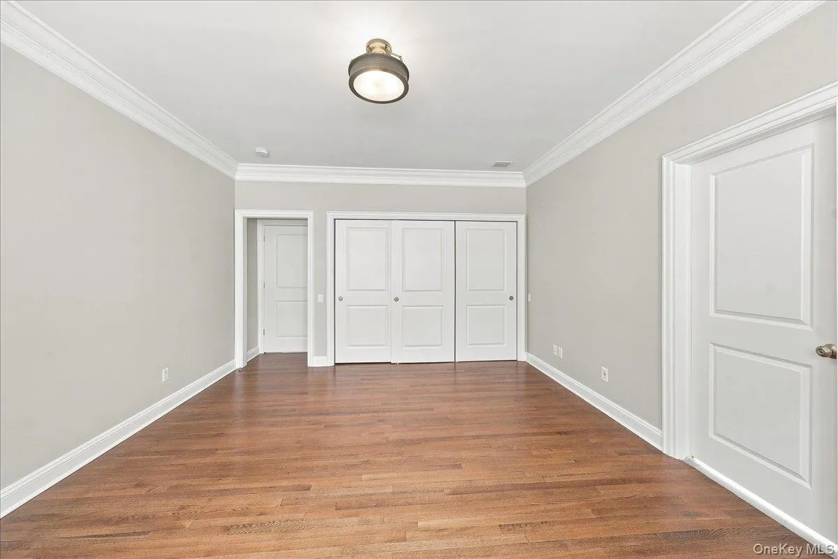 3533 Ropes Avenue, New York, NY, 3 Bedroom Bedrooms, 5 Room Rooms,2 BathroomBathrooms,Residential Lease,For Rent,Ropes,0,1060625 3533 Ropes Avenue, New York, NY, 3 Bedroom Bedrooms, 5 Room Rooms,2 BathroomBathrooms,Residential Lease,For Rent,Ropes,0,1060625
