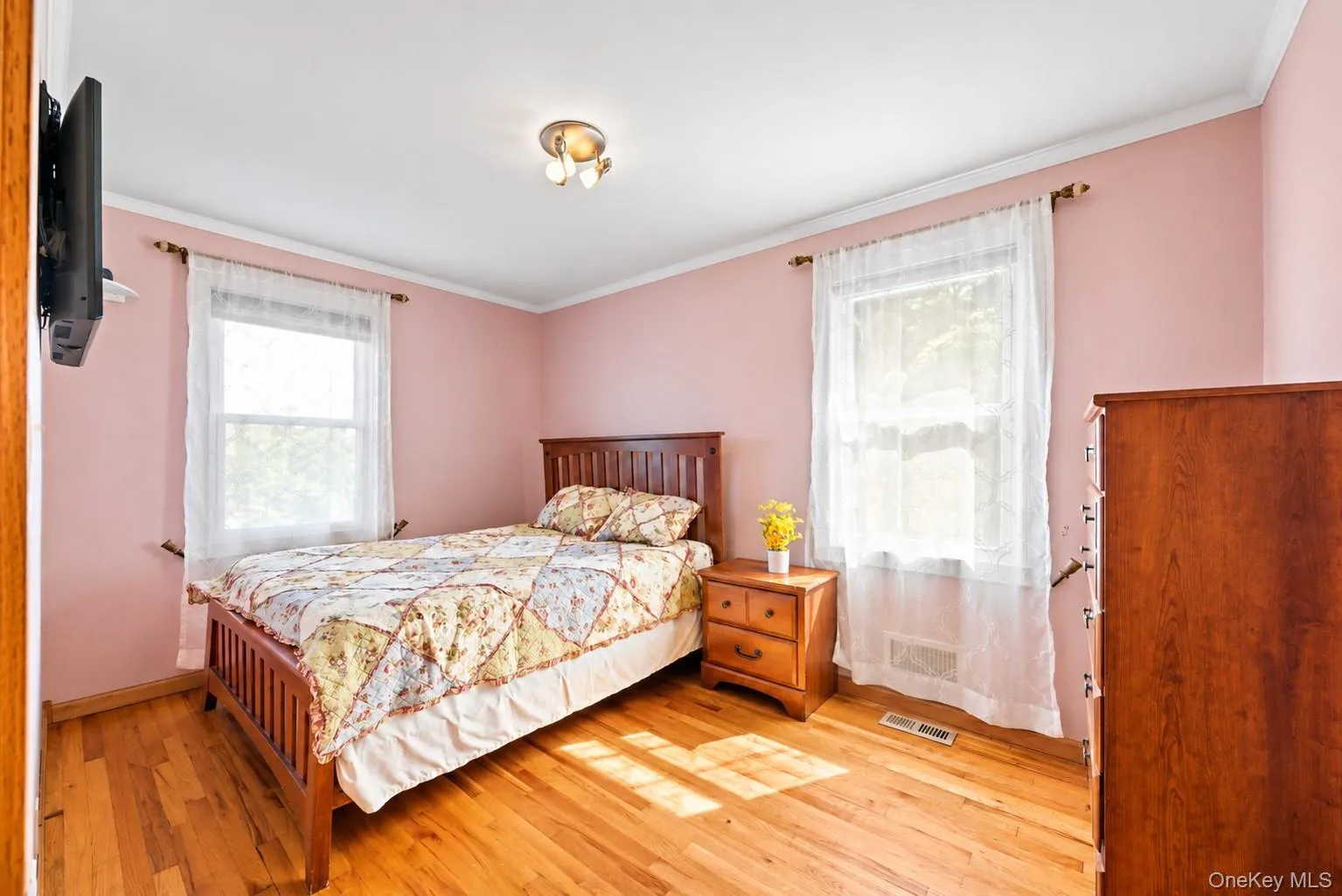 81 Avondale Road, Yonkers, NY, 4 Bedrooms Bedrooms, 12 Rooms Rooms,3 BathroomsBathrooms,Residential,For Rent,Avondale,0,1060631 81 Avondale Road, Yonkers, NY, 4 Bedrooms Bedrooms, 12 Rooms Rooms,3 BathroomsBathrooms,Residential,For Rent,Avondale,0,1060631