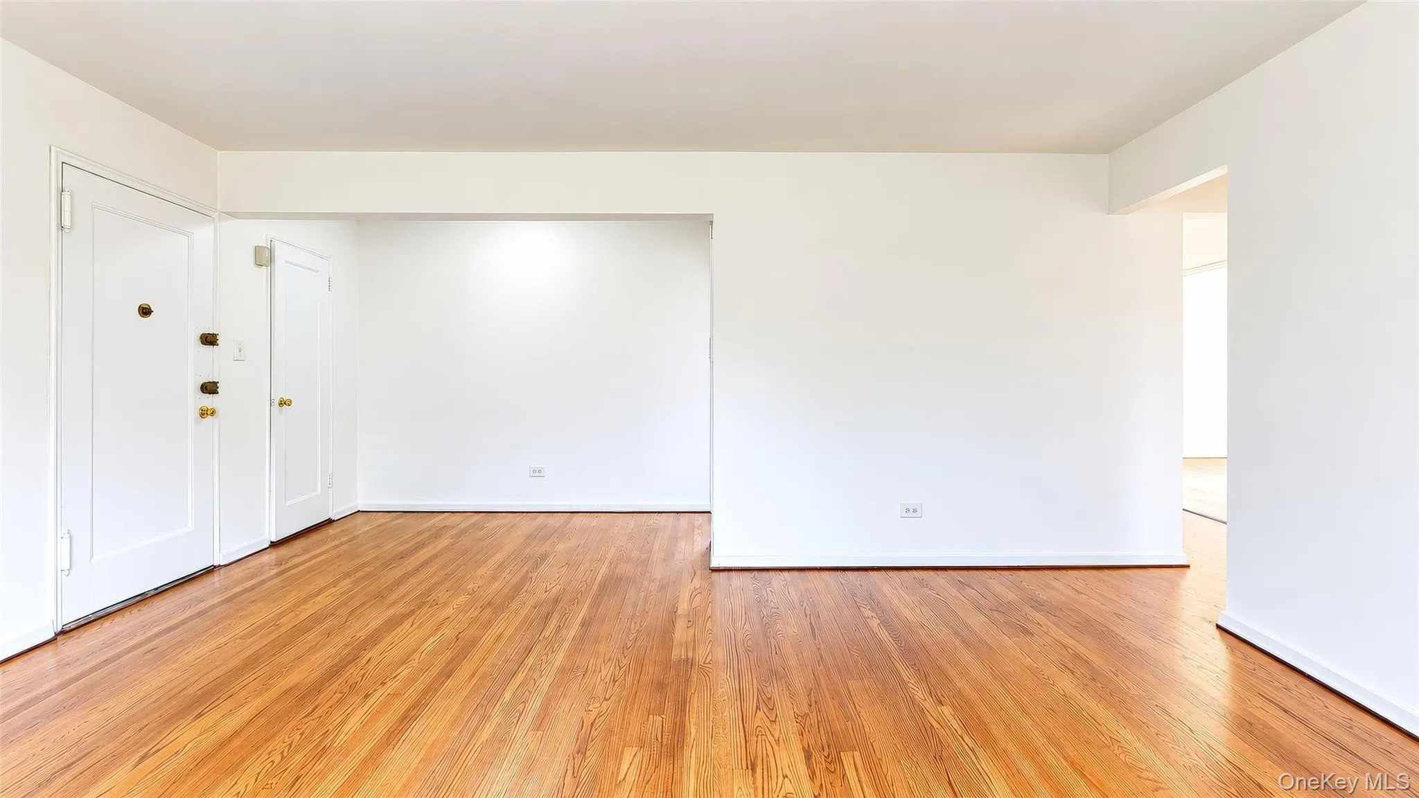 78-43 147th Street, New York, NY, 2 Bedrooms Bedrooms, 5 Rooms Rooms,1 BathroomBathrooms,Residential,For Rent,147th,0,1060633 78-43 147th Street, New York, NY, 2 Bedrooms Bedrooms, 5 Rooms Rooms,1 BathroomBathrooms,Residential,For Rent,147th,0,1060633