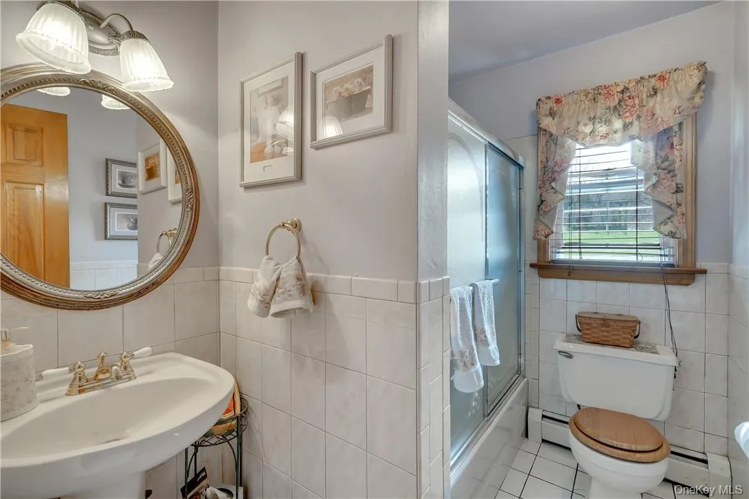 255 Prospect Road, Blooming Grove, NY, 4 Bedroom Bedrooms, 9 Room Rooms,3 BathroomBathrooms,Residential Lease,For Rent,Prospect,0,1060641 255 Prospect Road, Blooming Grove, NY, 4 Bedroom Bedrooms, 9 Room Rooms,3 BathroomBathrooms,Residential Lease,For Rent,Prospect,0,1060641