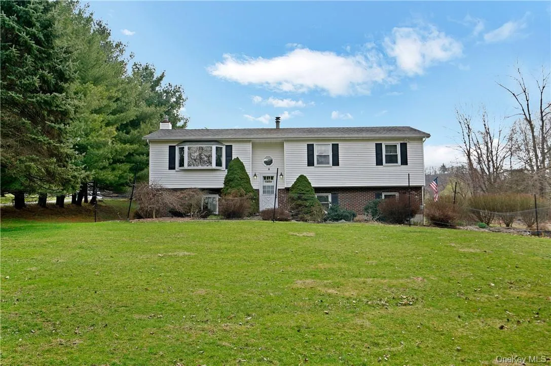 255 Prospect Road, Blooming Grove, NY, 4 Bedroom Bedrooms, 9 Room Rooms,3 BathroomBathrooms,Residential Lease,For Rent,Prospect,0,1060641 255 Prospect Road, Blooming Grove, NY, 4 Bedroom Bedrooms, 9 Room Rooms,3 BathroomBathrooms,Residential Lease,For Rent,Prospect,0,1060641