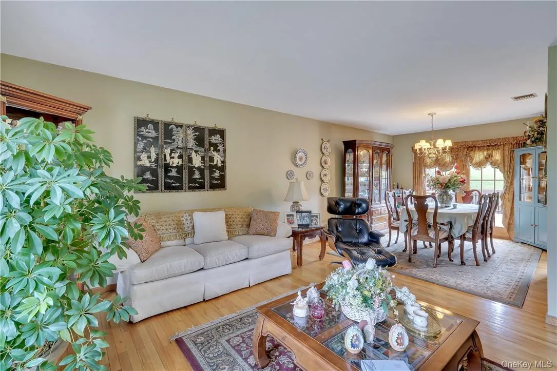 255 Prospect Road, Blooming Grove, NY, 4 Bedroom Bedrooms, 9 Room Rooms,3 BathroomBathrooms,Residential Lease,For Rent,Prospect,0,1060641 255 Prospect Road, Blooming Grove, NY, 4 Bedroom Bedrooms, 9 Room Rooms,3 BathroomBathrooms,Residential Lease,For Rent,Prospect,0,1060641