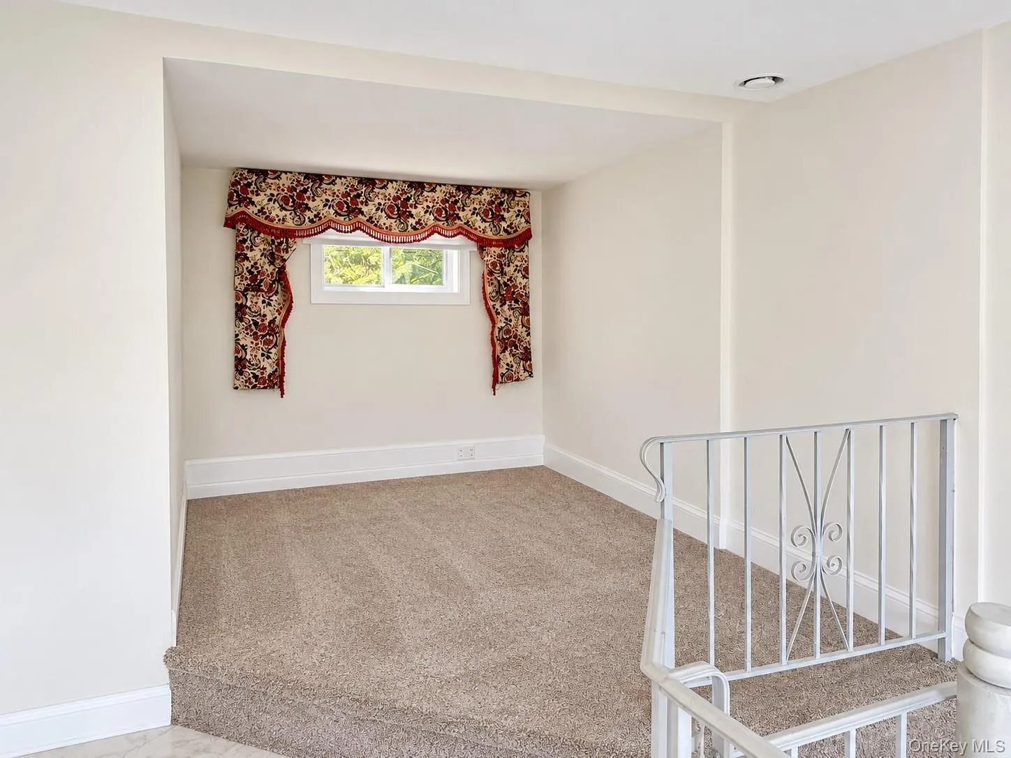 13 Shore Drive, Wallkill, NY, 4 Bedrooms Bedrooms, 10 Rooms Rooms,2 BathroomsBathrooms,Residential,For Rent,Shore,0,1060643 13 Shore Drive, Wallkill, NY, 4 Bedrooms Bedrooms, 10 Rooms Rooms,2 BathroomsBathrooms,Residential,For Rent,Shore,0,1060643