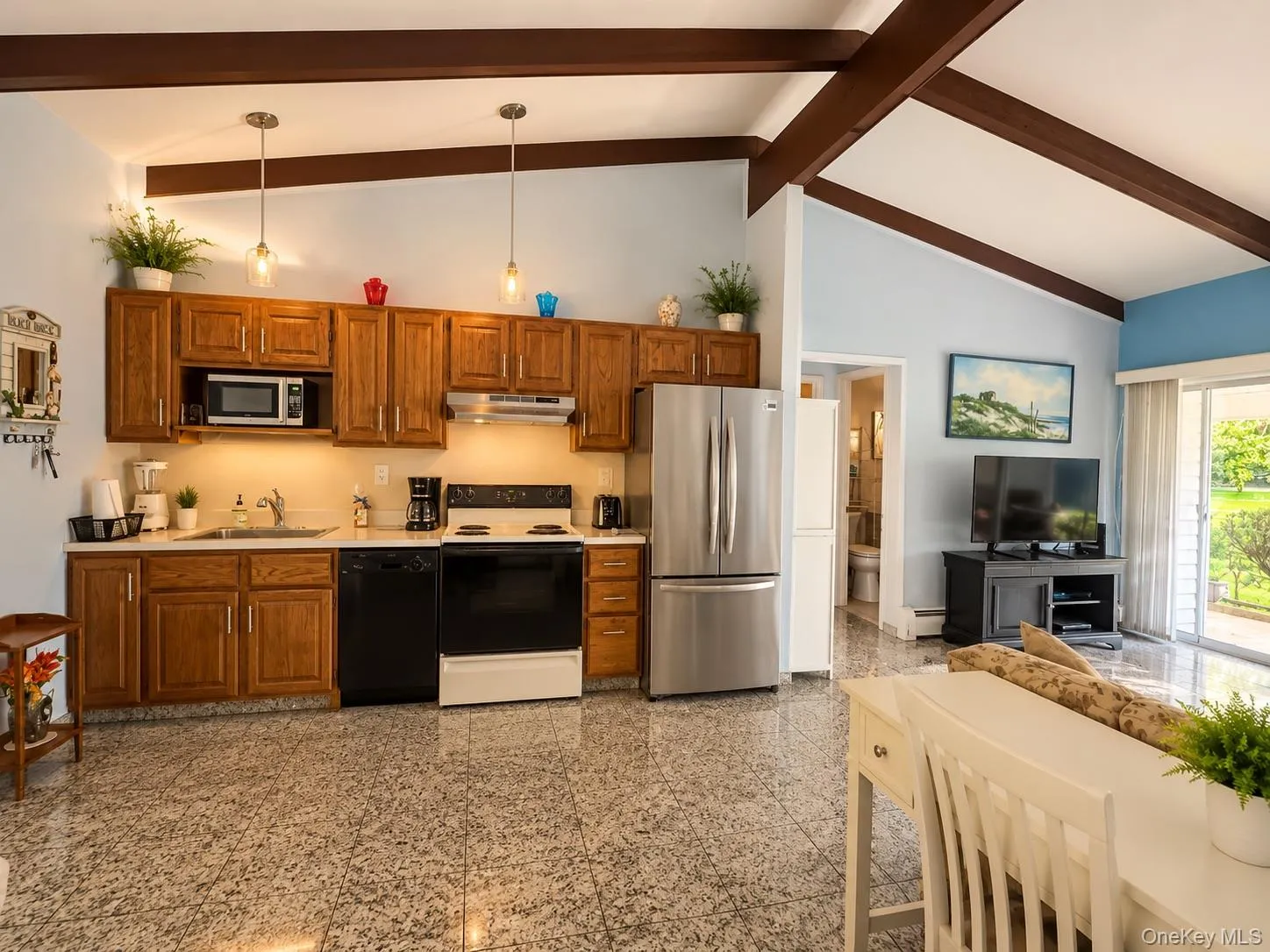 221 Mill Road, Southampton, NY, 1 Bedroom Bedrooms, 4 Room Rooms,1 BathroomBathrooms,Residential Lease,For Rent,Mill Road,0,1060651 221 Mill Road, Southampton, NY, 1 Bedroom Bedrooms, 4 Room Rooms,1 BathroomBathrooms,Residential Lease,For Rent,Mill Road,0,1060651