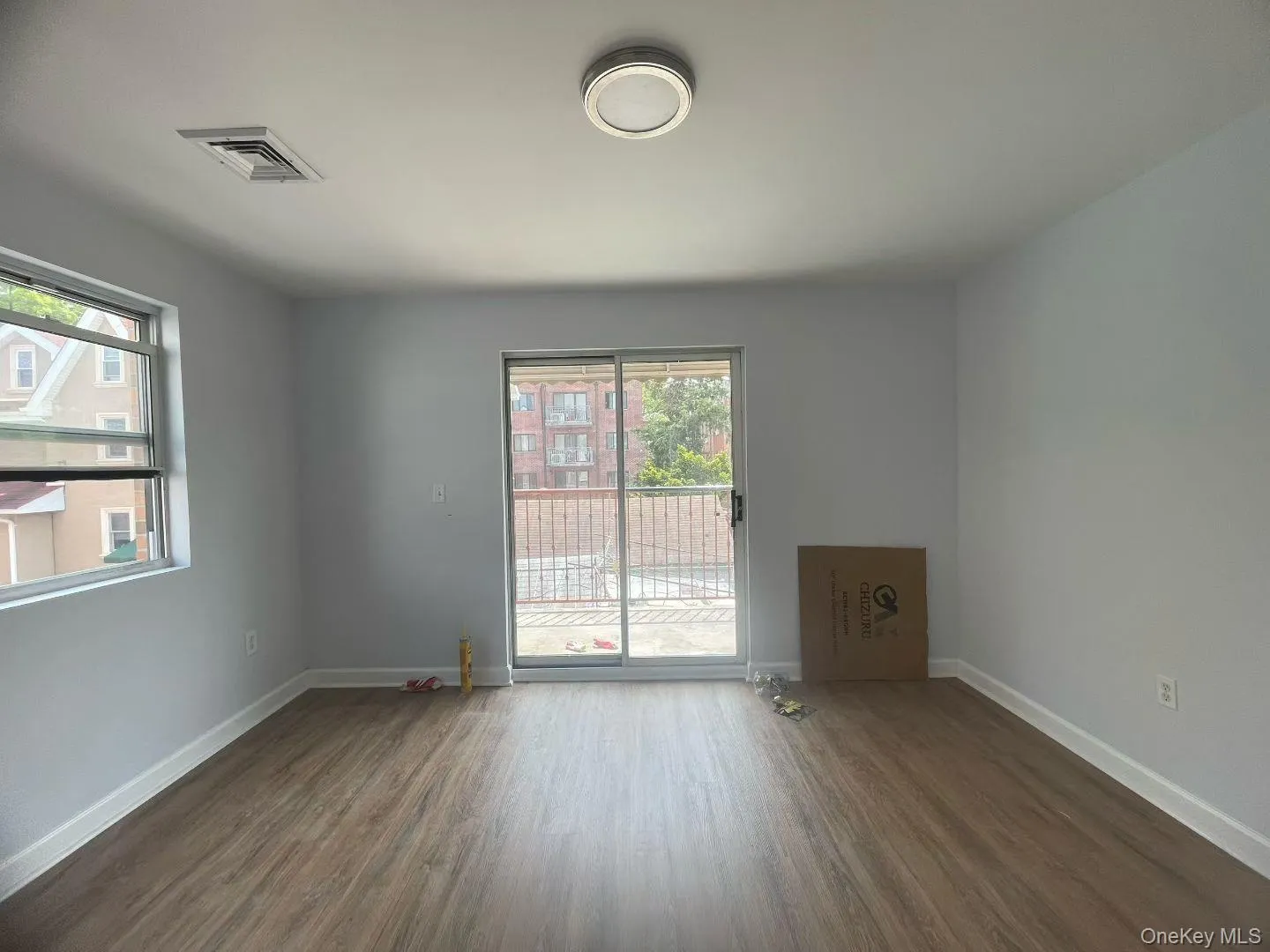 14916 Barclay Avenue, New York, NY, 3 Bedroom Bedrooms, 6 Room Rooms,2 BathroomBathrooms,Residential Lease,For Rent,Barclay,0,1060653 14916 Barclay Avenue, New York, NY, 3 Bedroom Bedrooms, 6 Room Rooms,2 BathroomBathrooms,Residential Lease,For Rent,Barclay,0,1060653