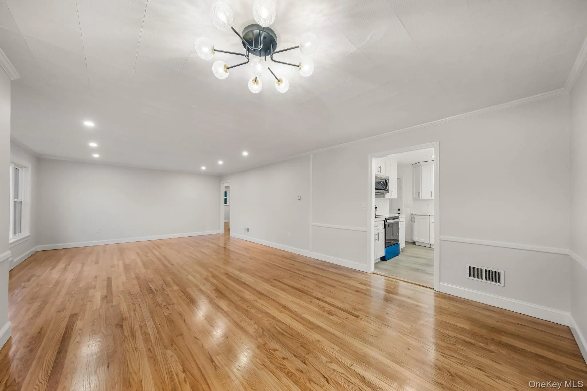16 Knollwood Road, Rhinebeck, NY, 3 Bedrooms Bedrooms, 9 Rooms Rooms,1 BathroomBathrooms,Residential,For Rent,Knollwood,0,1060656 16 Knollwood Road, Rhinebeck, NY, 3 Bedrooms Bedrooms, 9 Rooms Rooms,1 BathroomBathrooms,Residential,For Rent,Knollwood,0,1060656
