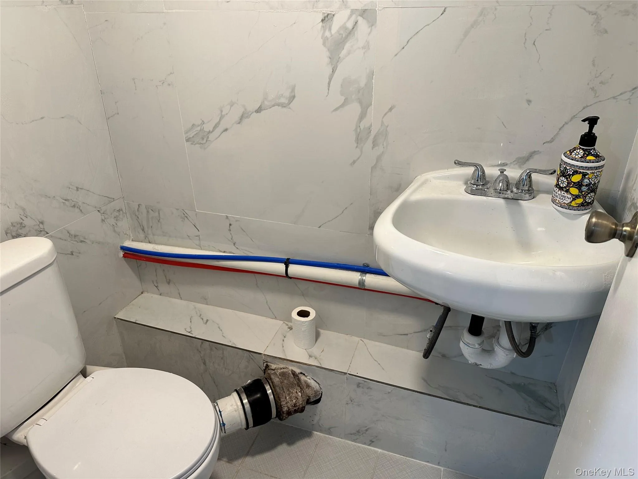 245 Glenhill Avenue, Yonkers, NY, 1 Bedroom Bedrooms, 3 Rooms Rooms,1 BathroomBathrooms,Residential Lease,For Rent,Glenhill,0,1060665 245 Glenhill Avenue, Yonkers, NY, 1 Bedroom Bedrooms, 3 Rooms Rooms,1 BathroomBathrooms,Residential Lease,For Rent,Glenhill,0,1060665