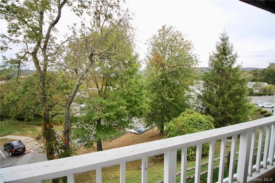 25 Lexington Hill, Monroe, NY, 2 Bedroom Bedrooms, 5 Room Rooms,2 BathroomBathrooms,Residential Lease,For Rent,Lexington Hill,0,1060668 25 Lexington Hill, Monroe, NY, 2 Bedroom Bedrooms, 5 Room Rooms,2 BathroomBathrooms,Residential Lease,For Rent,Lexington Hill,0,1060668