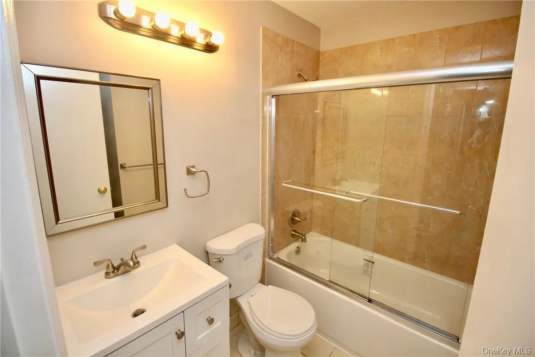 25 Lexington Hill, Monroe, NY, 2 Bedroom Bedrooms, 5 Room Rooms,2 BathroomBathrooms,Residential Lease,For Rent,Lexington Hill,0,1060668 25 Lexington Hill, Monroe, NY, 2 Bedroom Bedrooms, 5 Room Rooms,2 BathroomBathrooms,Residential Lease,For Rent,Lexington Hill,0,1060668