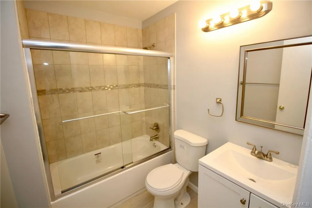 25 Lexington Hill, Monroe, NY, 2 Bedroom Bedrooms, 5 Room Rooms,2 BathroomBathrooms,Residential Lease,For Rent,Lexington Hill,0,1060668 25 Lexington Hill, Monroe, NY, 2 Bedroom Bedrooms, 5 Room Rooms,2 BathroomBathrooms,Residential Lease,For Rent,Lexington Hill,0,1060668