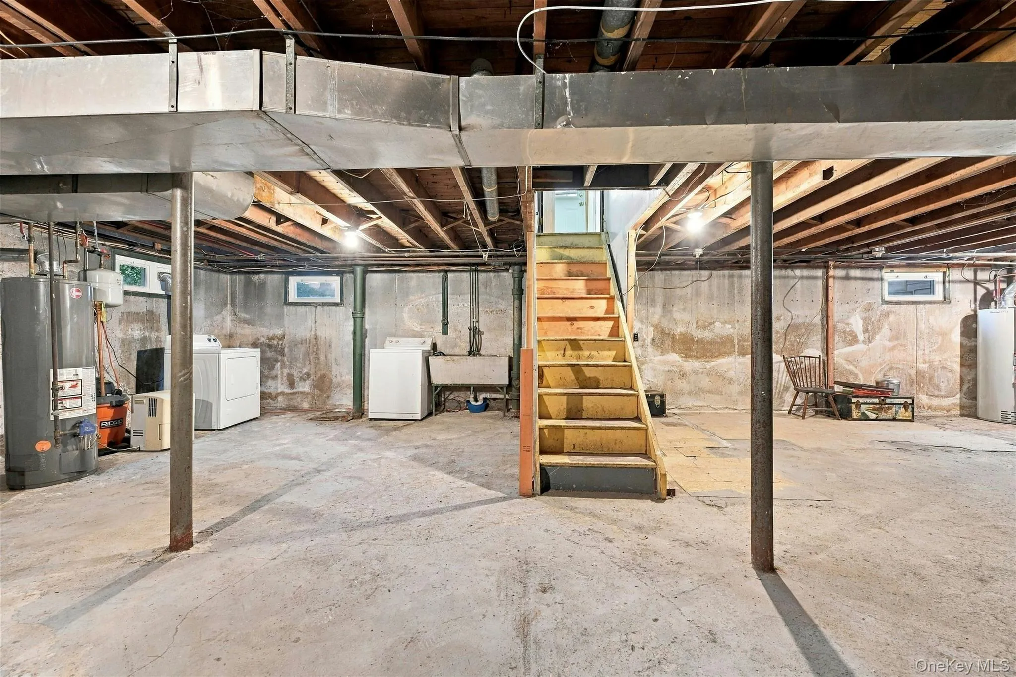 2 Milburn Lane, Huntington, NY, 4 Bedrooms Bedrooms, 8 Rooms Rooms,2 BathroomsBathrooms,Residential,For Rent,Milburn,0,1060672 2 Milburn Lane, Huntington, NY, 4 Bedrooms Bedrooms, 8 Rooms Rooms,2 BathroomsBathrooms,Residential,For Rent,Milburn,0,1060672