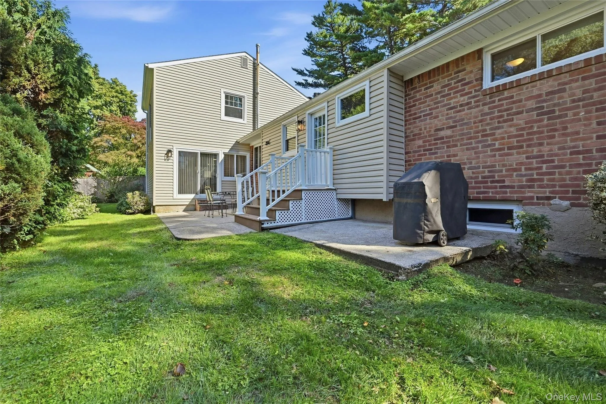 2 Milburn Lane, Huntington, NY, 4 Bedrooms Bedrooms, 8 Rooms Rooms,2 BathroomsBathrooms,Residential,For Rent,Milburn,0,1060672 2 Milburn Lane, Huntington, NY, 4 Bedrooms Bedrooms, 8 Rooms Rooms,2 BathroomsBathrooms,Residential,For Rent,Milburn,0,1060672