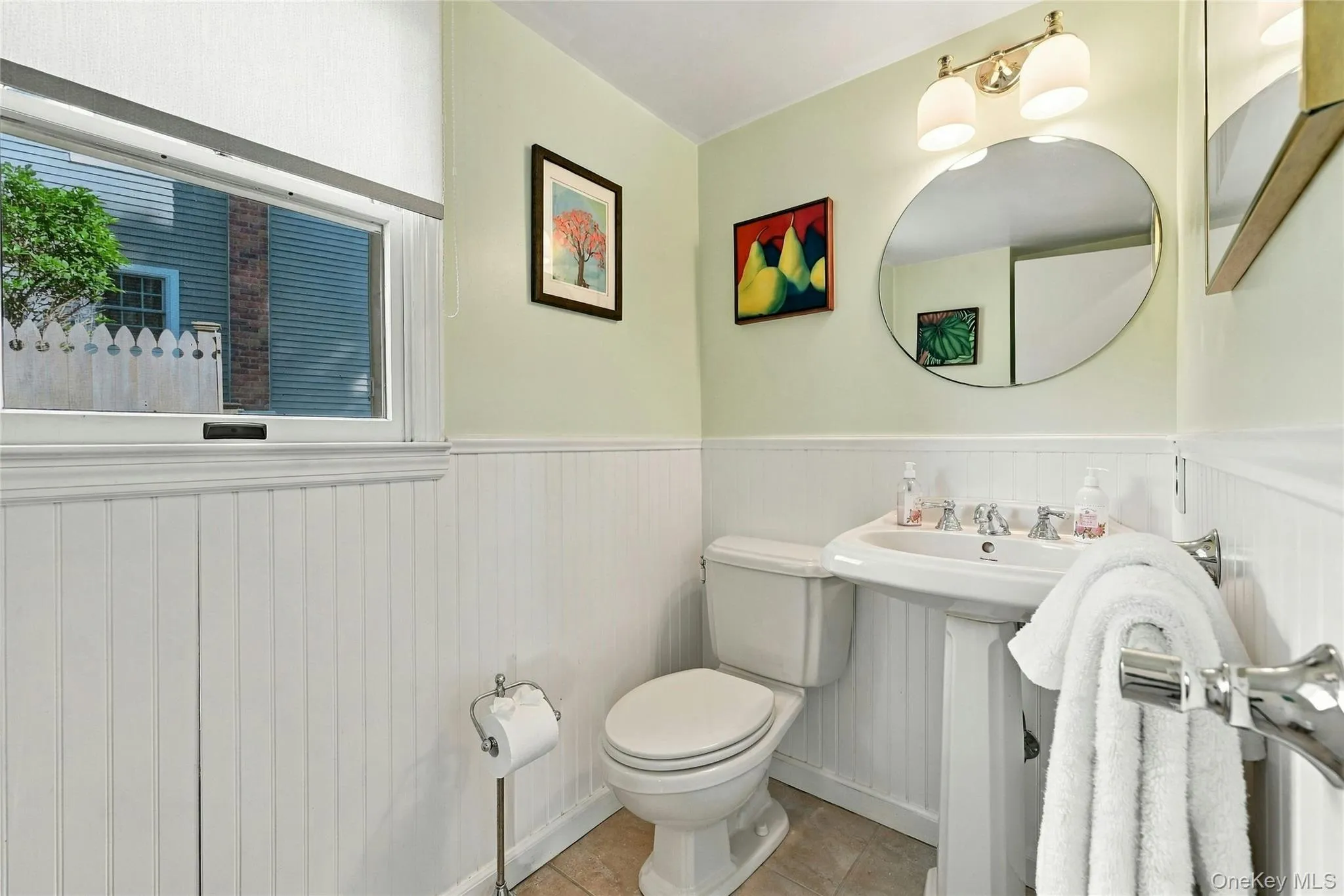 2 Milburn Lane, Huntington, NY, 4 Bedrooms Bedrooms, 8 Rooms Rooms,2 BathroomsBathrooms,Residential,For Rent,Milburn,0,1060672 2 Milburn Lane, Huntington, NY, 4 Bedrooms Bedrooms, 8 Rooms Rooms,2 BathroomsBathrooms,Residential,For Rent,Milburn,0,1060672