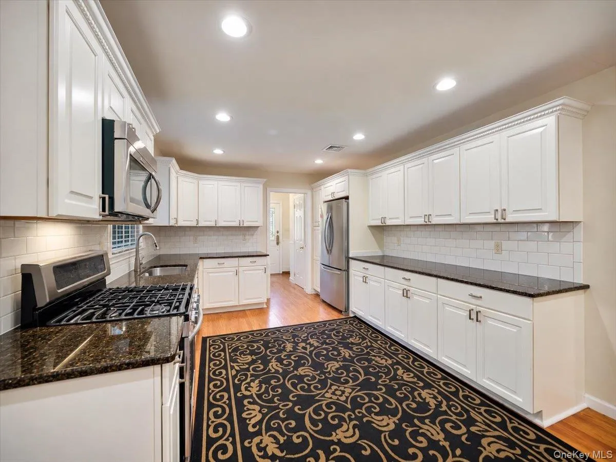 15 Sterling Forest Lane, Ramapo, NY, 4 Bedrooms Bedrooms, 8 Rooms Rooms,2 BathroomsBathrooms,Residential,For Rent,Sterling Forest,0,1060681 15 Sterling Forest Lane, Ramapo, NY, 4 Bedrooms Bedrooms, 8 Rooms Rooms,2 BathroomsBathrooms,Residential,For Rent,Sterling Forest,0,1060681