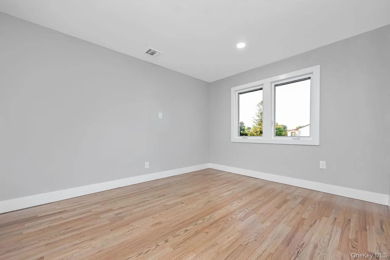 27 Clinton Lane, Oyster Bay, NY, 4 Bedrooms Bedrooms, 8 Rooms Rooms,2 BathroomsBathrooms,Residential,For Rent,Clinton,0,1060682 27 Clinton Lane, Oyster Bay, NY, 4 Bedrooms Bedrooms, 8 Rooms Rooms,2 BathroomsBathrooms,Residential,For Rent,Clinton,0,1060682