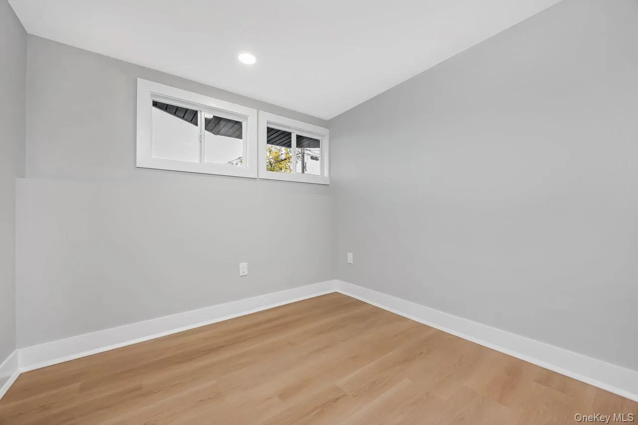 27 Clinton Lane, Oyster Bay, NY, 4 Bedrooms Bedrooms, 8 Rooms Rooms,2 BathroomsBathrooms,Residential,For Rent,Clinton,0,1060682 27 Clinton Lane, Oyster Bay, NY, 4 Bedrooms Bedrooms, 8 Rooms Rooms,2 BathroomsBathrooms,Residential,For Rent,Clinton,0,1060682