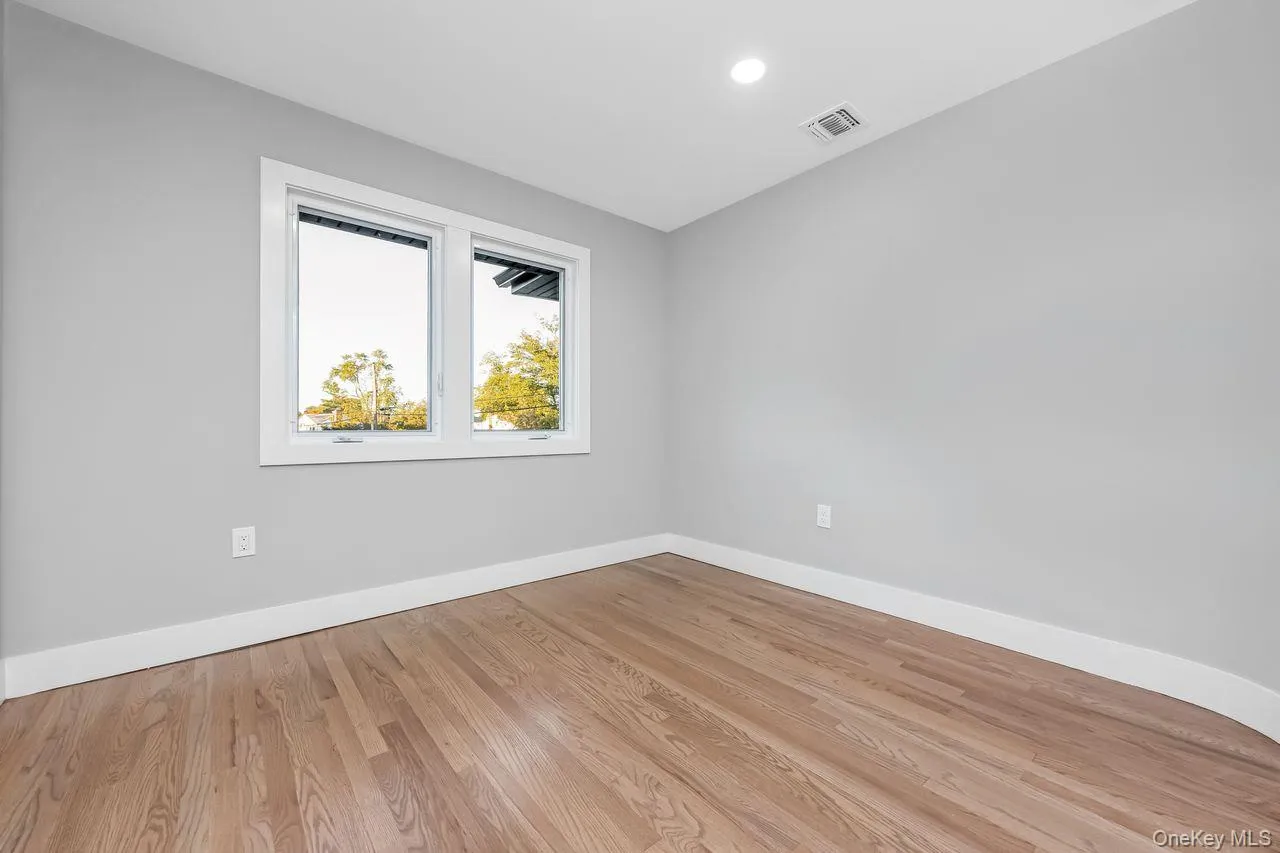 27 Clinton Lane, Oyster Bay, NY, 4 Bedrooms Bedrooms, 8 Rooms Rooms,2 BathroomsBathrooms,Residential,For Rent,Clinton,0,1060682 27 Clinton Lane, Oyster Bay, NY, 4 Bedrooms Bedrooms, 8 Rooms Rooms,2 BathroomsBathrooms,Residential,For Rent,Clinton,0,1060682