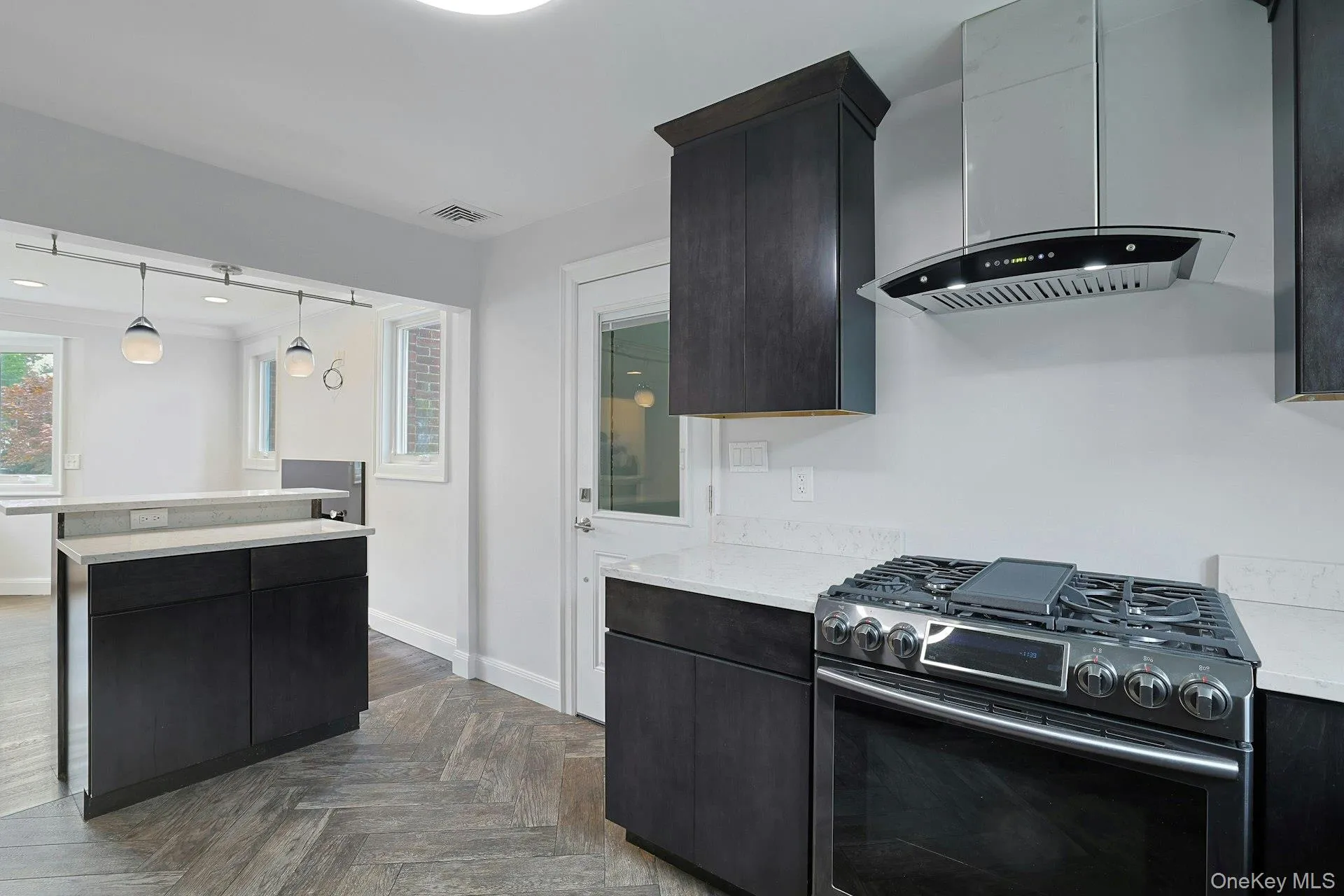 40 South Road, Greenburgh, NY, 3 Bedrooms Bedrooms, 6 Rooms Rooms,2 BathroomsBathrooms,Residential,For Rent,South,0,1060687 40 South Road, Greenburgh, NY, 3 Bedrooms Bedrooms, 6 Rooms Rooms,2 BathroomsBathrooms,Residential,For Rent,South,0,1060687