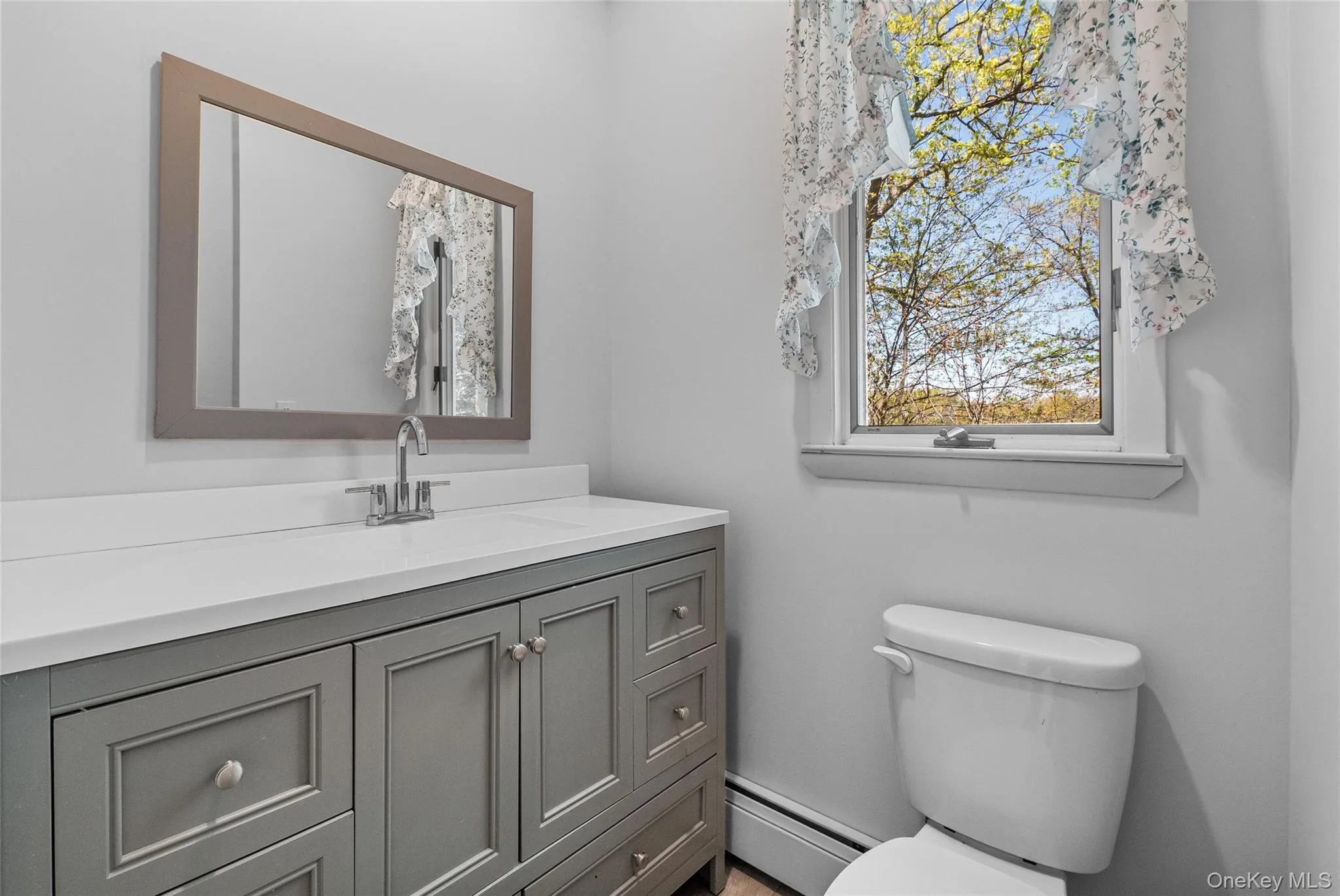 515 Mountainview Avenue, Clarkstown, NY, 5 Bedrooms Bedrooms, 10 Rooms Rooms,3 BathroomsBathrooms,Residential Lease,For Rent,Mountainview,0,1060689 515 Mountainview Avenue, Clarkstown, NY, 5 Bedrooms Bedrooms, 10 Rooms Rooms,3 BathroomsBathrooms,Residential Lease,For Rent,Mountainview,0,1060689