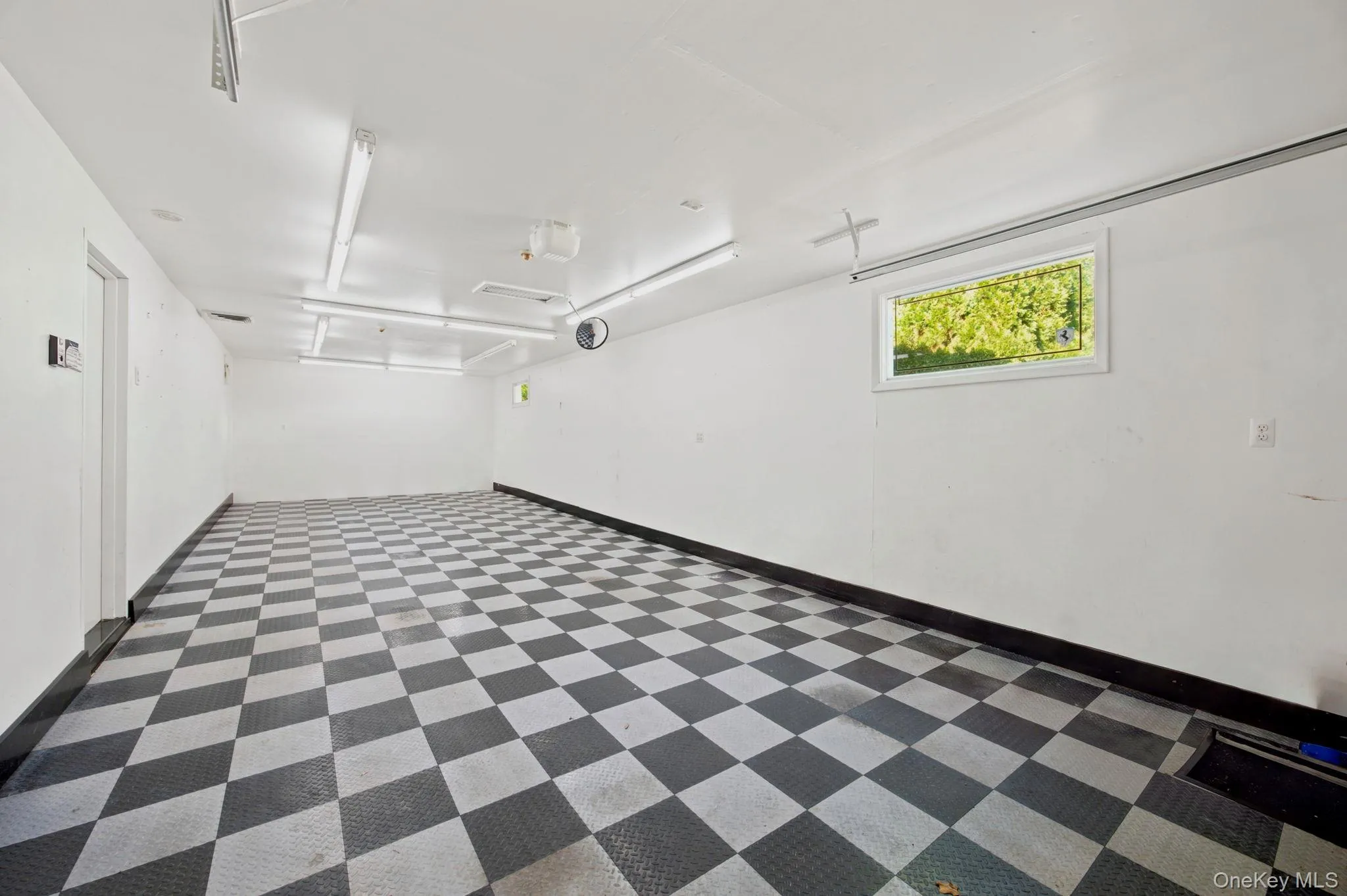 14 Fairway Drive, North Hempstead, NY, 4 Bedrooms Bedrooms, 7 Rooms Rooms,3 BathroomsBathrooms,Residential,For Rent,Fairway,0,1060694 14 Fairway Drive, North Hempstead, NY, 4 Bedrooms Bedrooms, 7 Rooms Rooms,3 BathroomsBathrooms,Residential,For Rent,Fairway,0,1060694