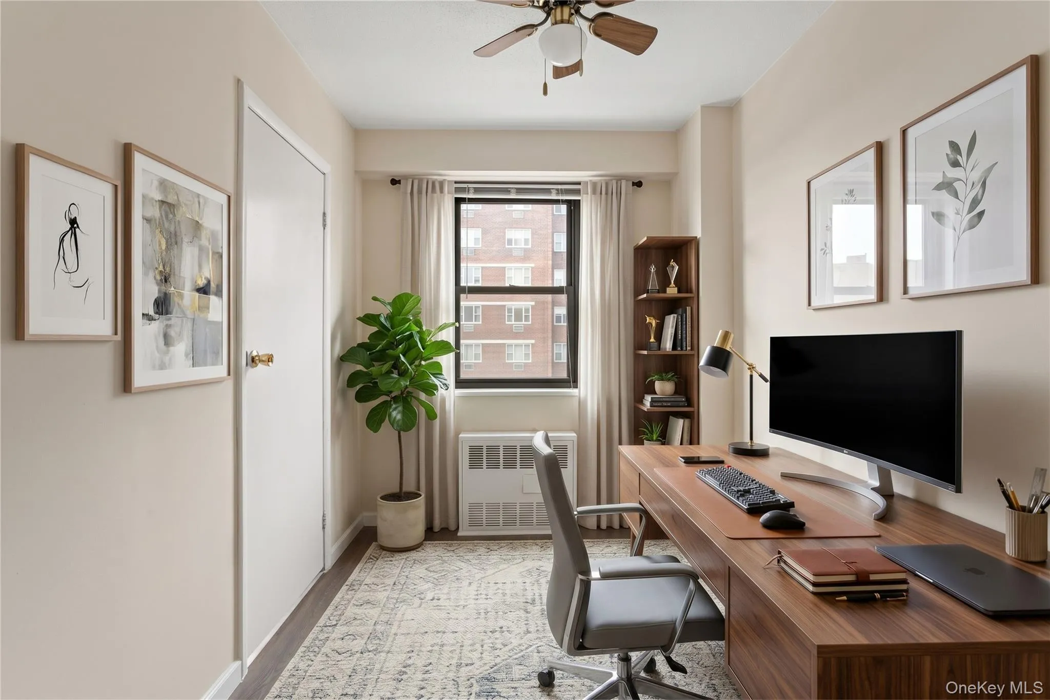 Originally a dining room, converted into a 2nd bedroom or a home office Originally a dining room, converted into a 2nd bedroom or a home office