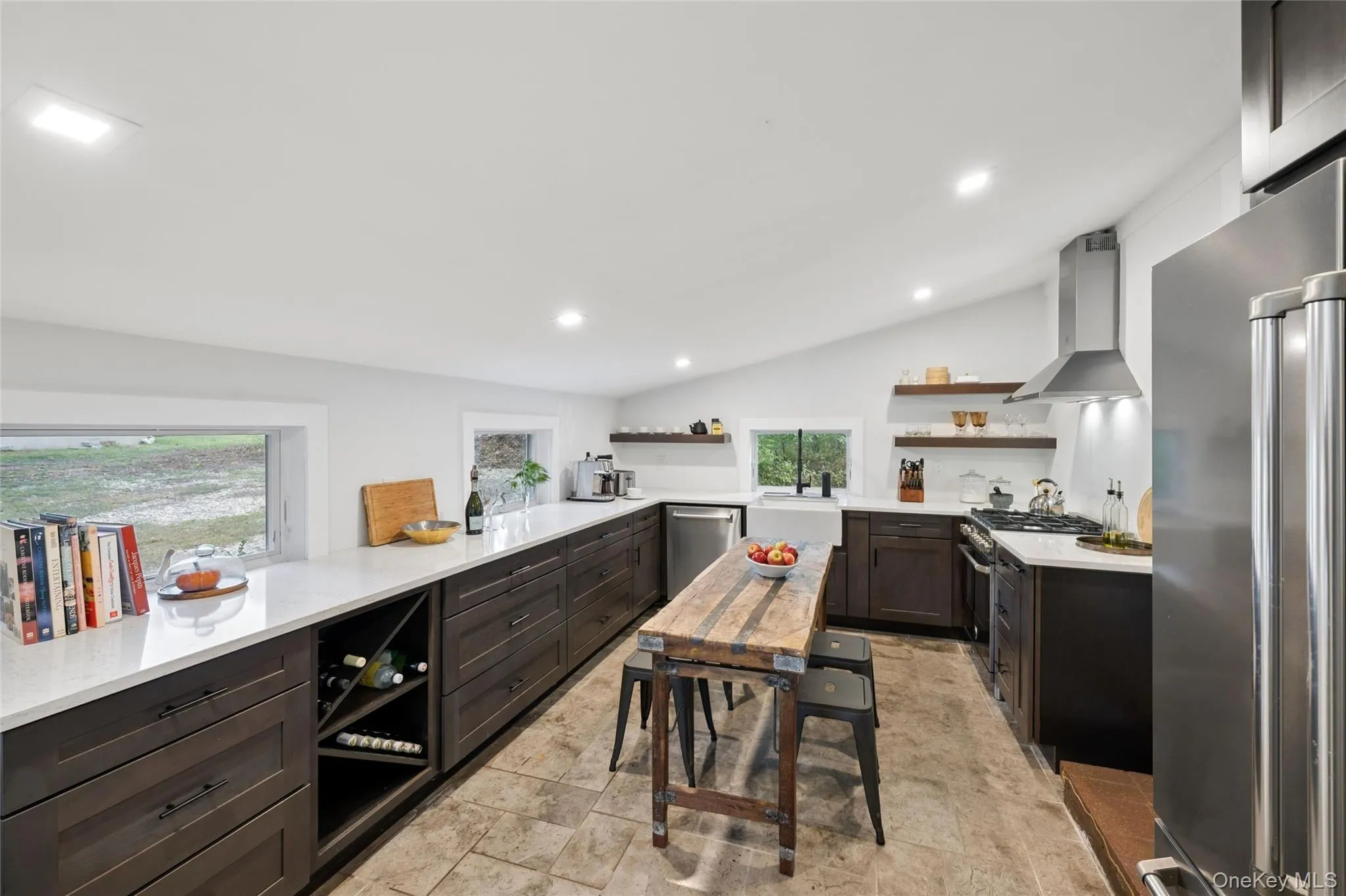 27 Ocean Avenue, Southampton, NY, 2 Bedrooms Bedrooms, 5 Rooms Rooms,1 BathroomBathrooms,Residential,For Rent,Ocean,0,1060700 27 Ocean Avenue, Southampton, NY, 2 Bedrooms Bedrooms, 5 Rooms Rooms,1 BathroomBathrooms,Residential,For Rent,Ocean,0,1060700