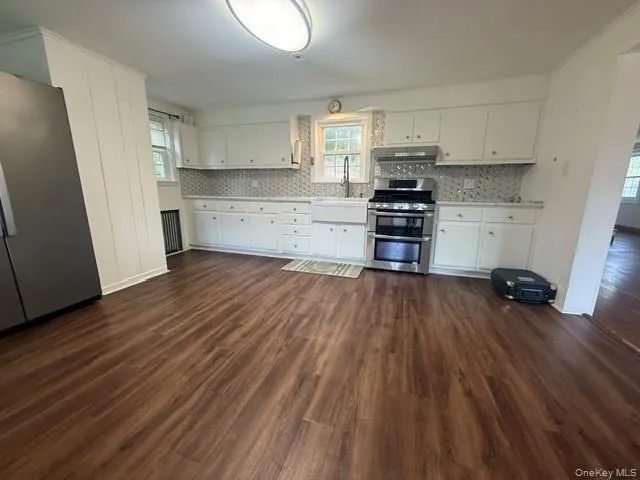 1290 Lakes Road, Monroe, NY, 1 Bedroom Bedrooms, 5 Room Rooms,1 BathroomBathrooms,Residential Lease,For Rent,Lakes,0,1060701 1290 Lakes Road, Monroe, NY, 1 Bedroom Bedrooms, 5 Room Rooms,1 BathroomBathrooms,Residential Lease,For Rent,Lakes,0,1060701