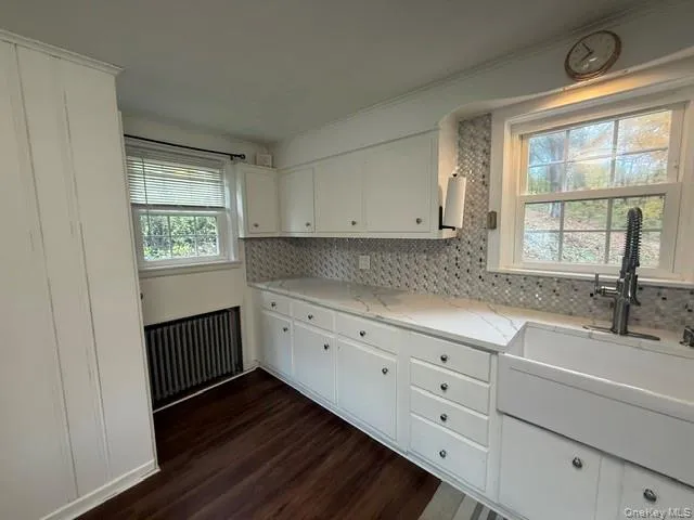 1290 Lakes Road, Monroe, NY, 1 Bedroom Bedrooms, 5 Room Rooms,1 BathroomBathrooms,Residential Lease,For Rent,Lakes,0,1060701 1290 Lakes Road, Monroe, NY, 1 Bedroom Bedrooms, 5 Room Rooms,1 BathroomBathrooms,Residential Lease,For Rent,Lakes,0,1060701