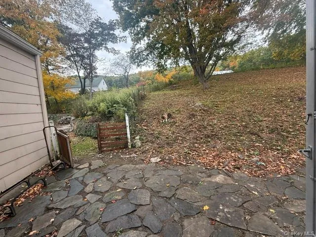 1290 Lakes Road, Monroe, NY, 1 Bedroom Bedrooms, 5 Room Rooms,1 BathroomBathrooms,Residential Lease,For Rent,Lakes,0,1060701 1290 Lakes Road, Monroe, NY, 1 Bedroom Bedrooms, 5 Room Rooms,1 BathroomBathrooms,Residential Lease,For Rent,Lakes,0,1060701