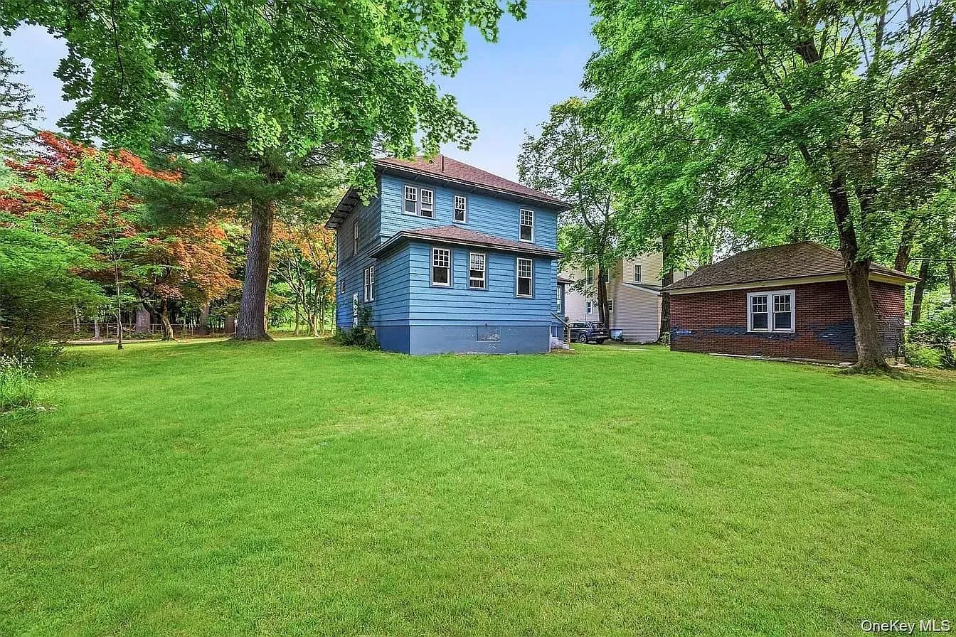 13 Cottage Street, Thompson, NY, 4 Bedroom Bedrooms, 10 Room Rooms,1 BathroomBathrooms,Residential Lease,For Rent,Cottage,0,1060712 13 Cottage Street, Thompson, NY, 4 Bedroom Bedrooms, 10 Room Rooms,1 BathroomBathrooms,Residential Lease,For Rent,Cottage,0,1060712