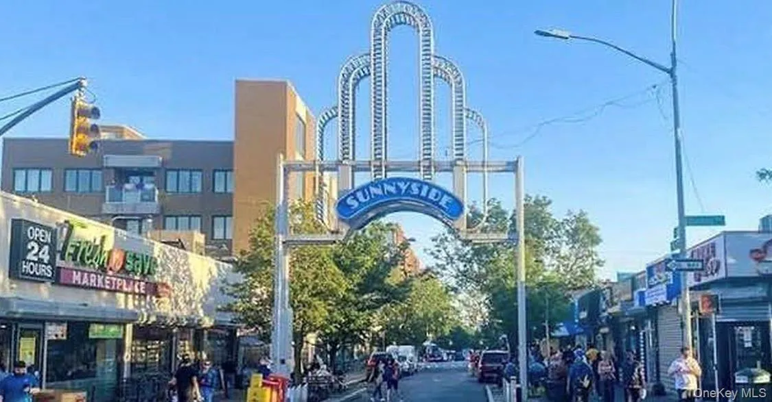 50-56 41st Street, New York, NY, 4 Bedroom Bedrooms, 5 Room Rooms,1 BathroomBathrooms,Residential Lease,For Rent,41st,0,1060713 50-56 41st Street, New York, NY, 4 Bedroom Bedrooms, 5 Room Rooms,1 BathroomBathrooms,Residential Lease,For Rent,41st,0,1060713