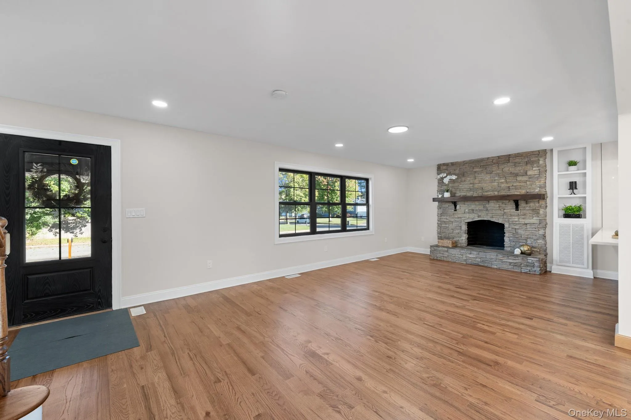 1 Medford Lane, Huntington, NY, 4 Bedrooms Bedrooms, 11 Rooms Rooms,2 BathroomsBathrooms,Residential,For Rent,Medford,0,1060731 1 Medford Lane, Huntington, NY, 4 Bedrooms Bedrooms, 11 Rooms Rooms,2 BathroomsBathrooms,Residential,For Rent,Medford,0,1060731