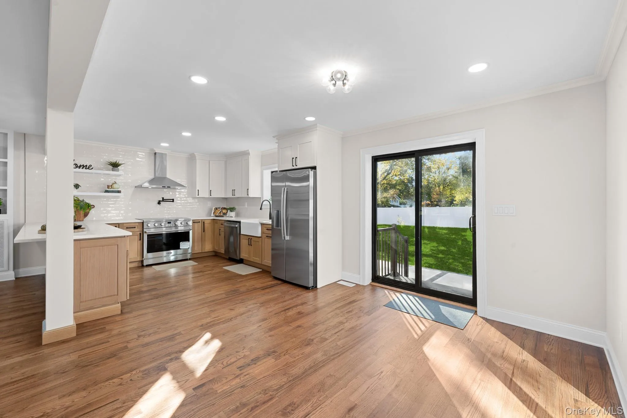 1 Medford Lane, Huntington, NY, 4 Bedrooms Bedrooms, 11 Rooms Rooms,2 BathroomsBathrooms,Residential,For Rent,Medford,0,1060731 1 Medford Lane, Huntington, NY, 4 Bedrooms Bedrooms, 11 Rooms Rooms,2 BathroomsBathrooms,Residential,For Rent,Medford,0,1060731