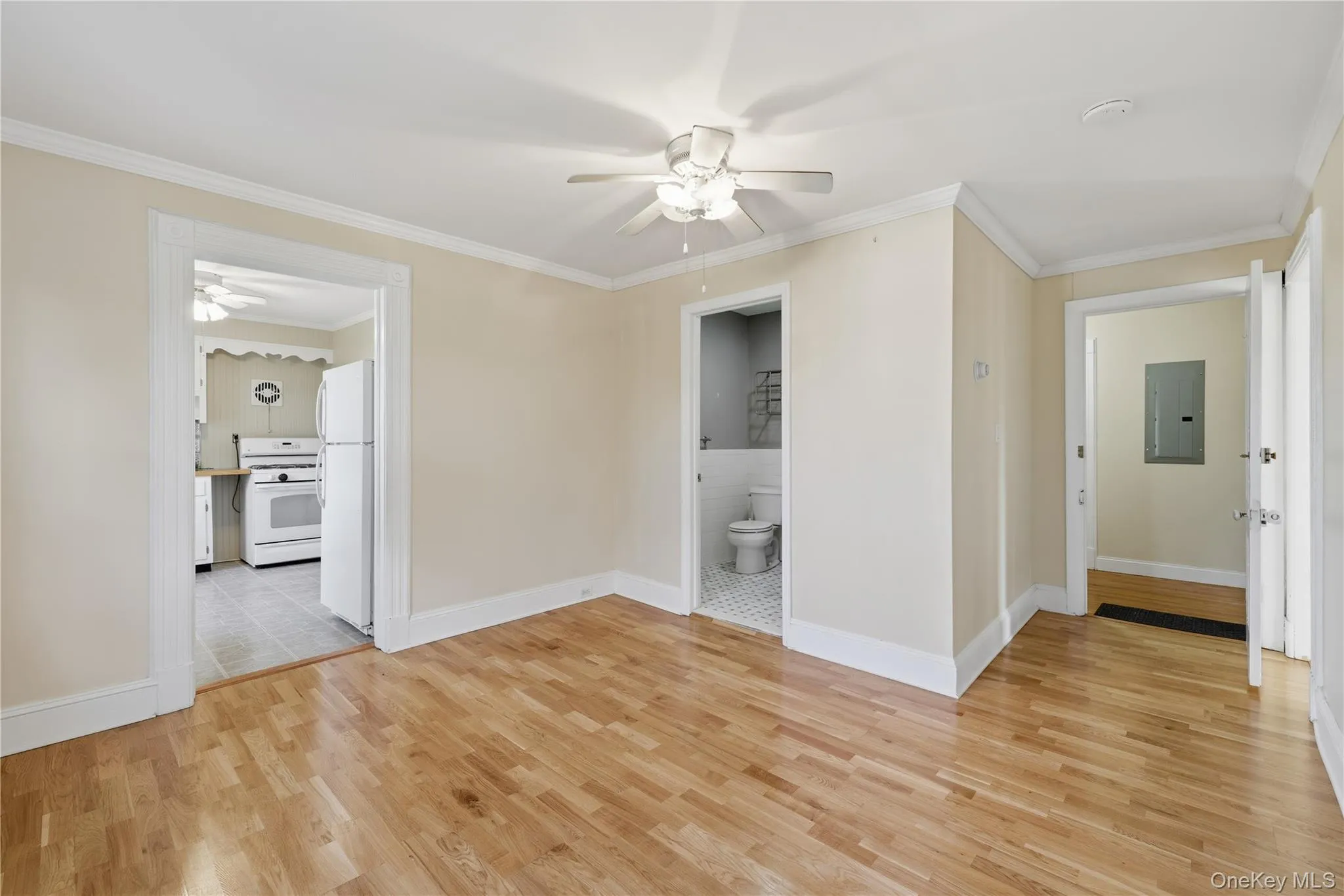 170 Old East Neck Road, Huntington, NY, 2 Bedroom Bedrooms, 5 Room Rooms,1 BathroomBathrooms,Residential Lease,For Rent,Old East Neck,0,1060735 170 Old East Neck Road, Huntington, NY, 2 Bedroom Bedrooms, 5 Room Rooms,1 BathroomBathrooms,Residential Lease,For Rent,Old East Neck,0,1060735
